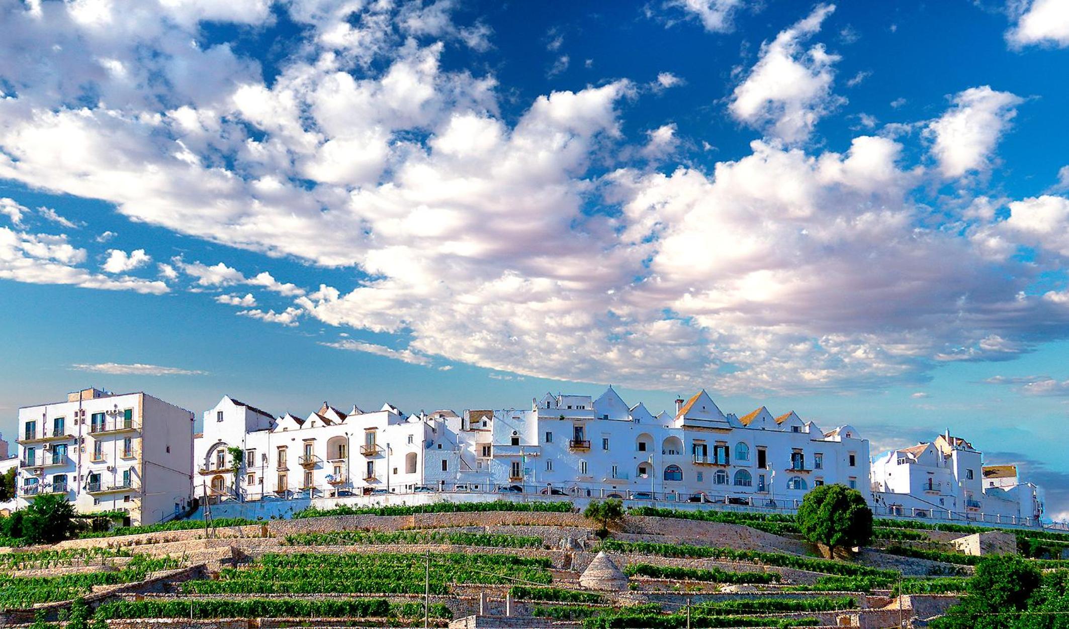 Navolte Trulli con Piscina & Relax a Locorotondo