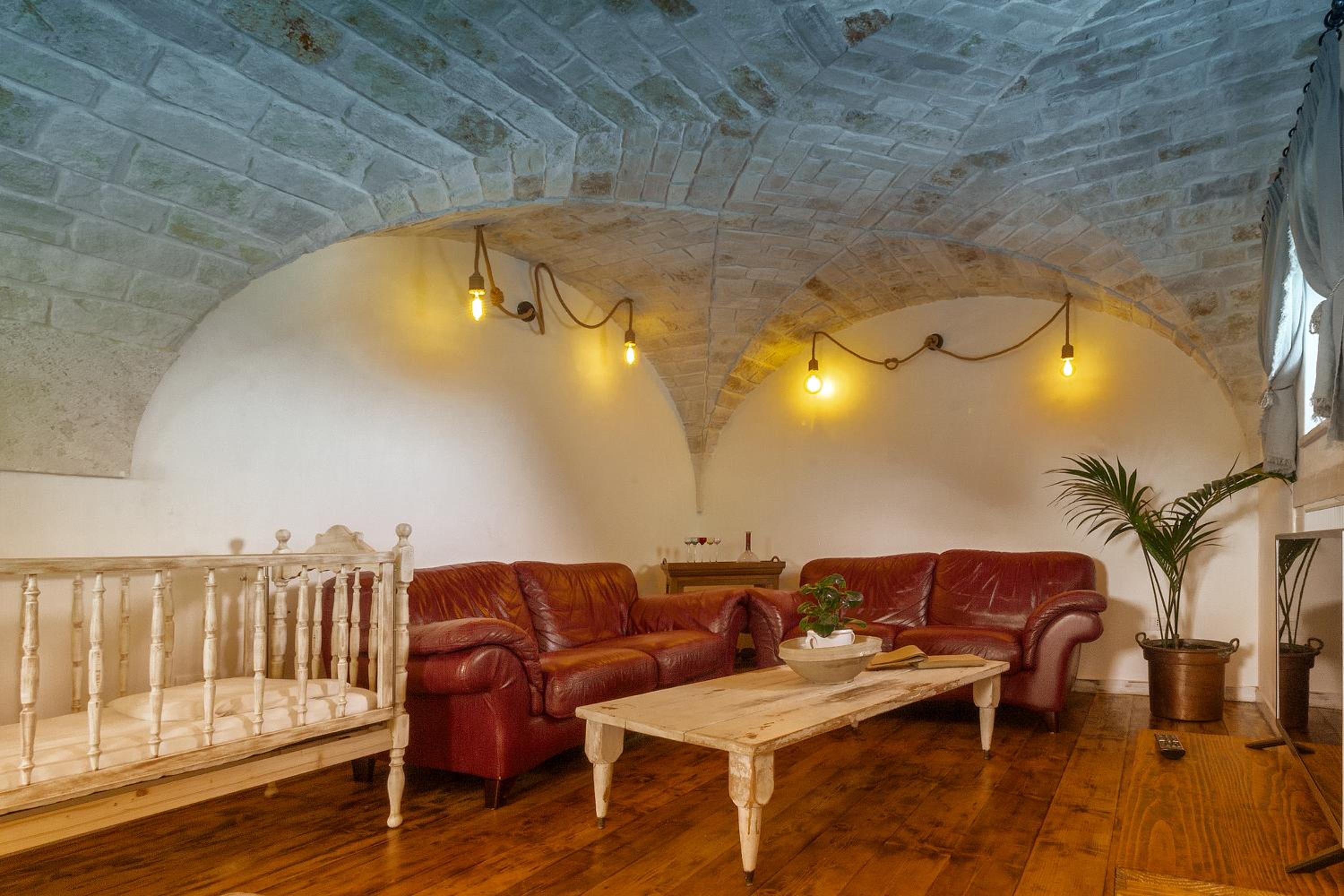 Navolte Trulli con Piscina & Relax a Locorotondo