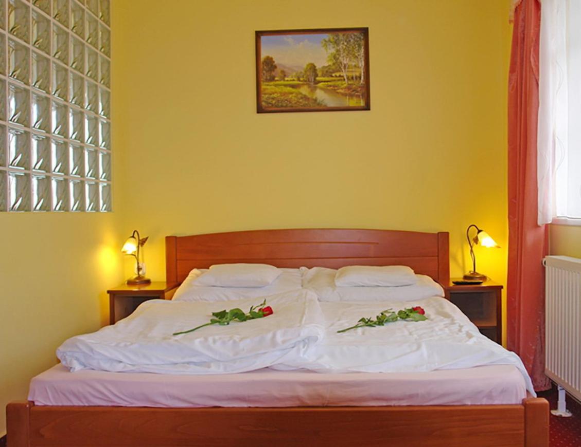 HoldLux Apartmanok view 4