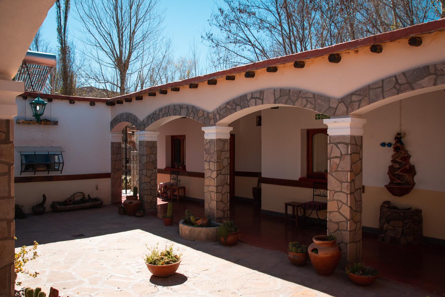 Azul Humahuaca Hostal