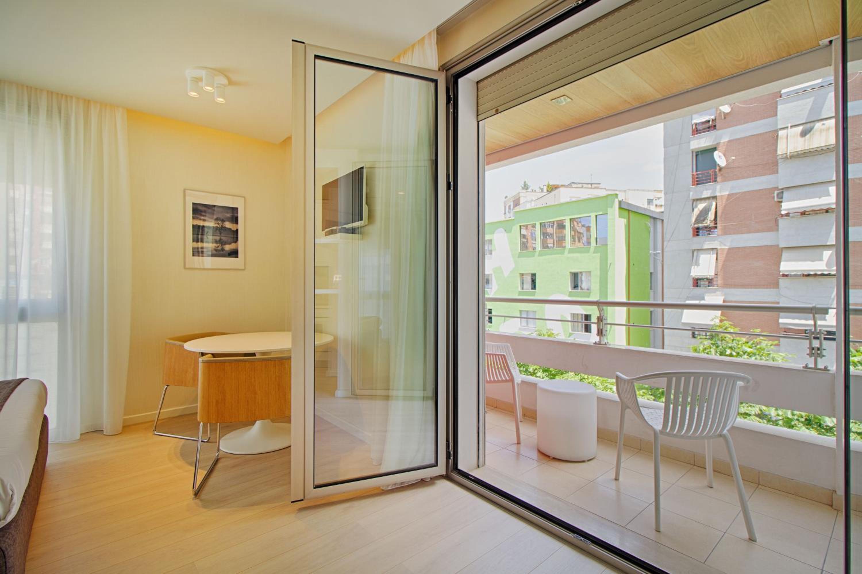 THE ROOMS - Serviced Apartments Tirana — photo 24