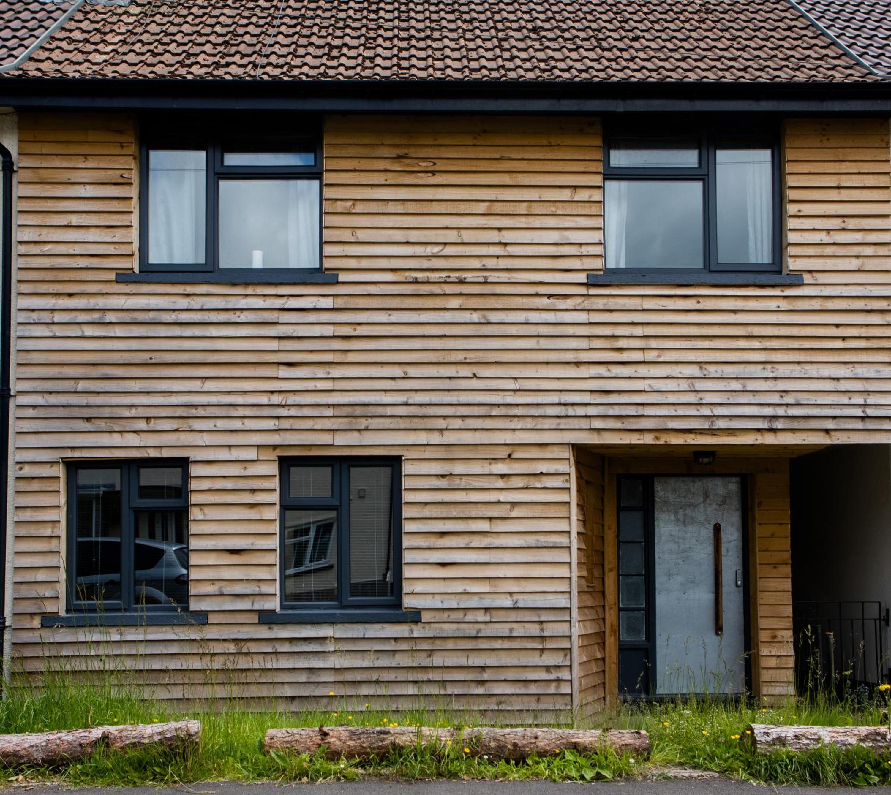 Hotel James’ Place @ Bike Park Wales and The Brecon Beacons - Image 1