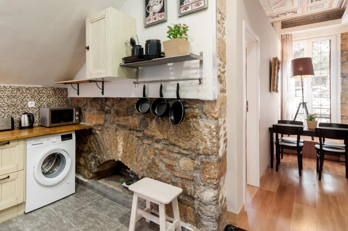 Luxurious Art Apartments