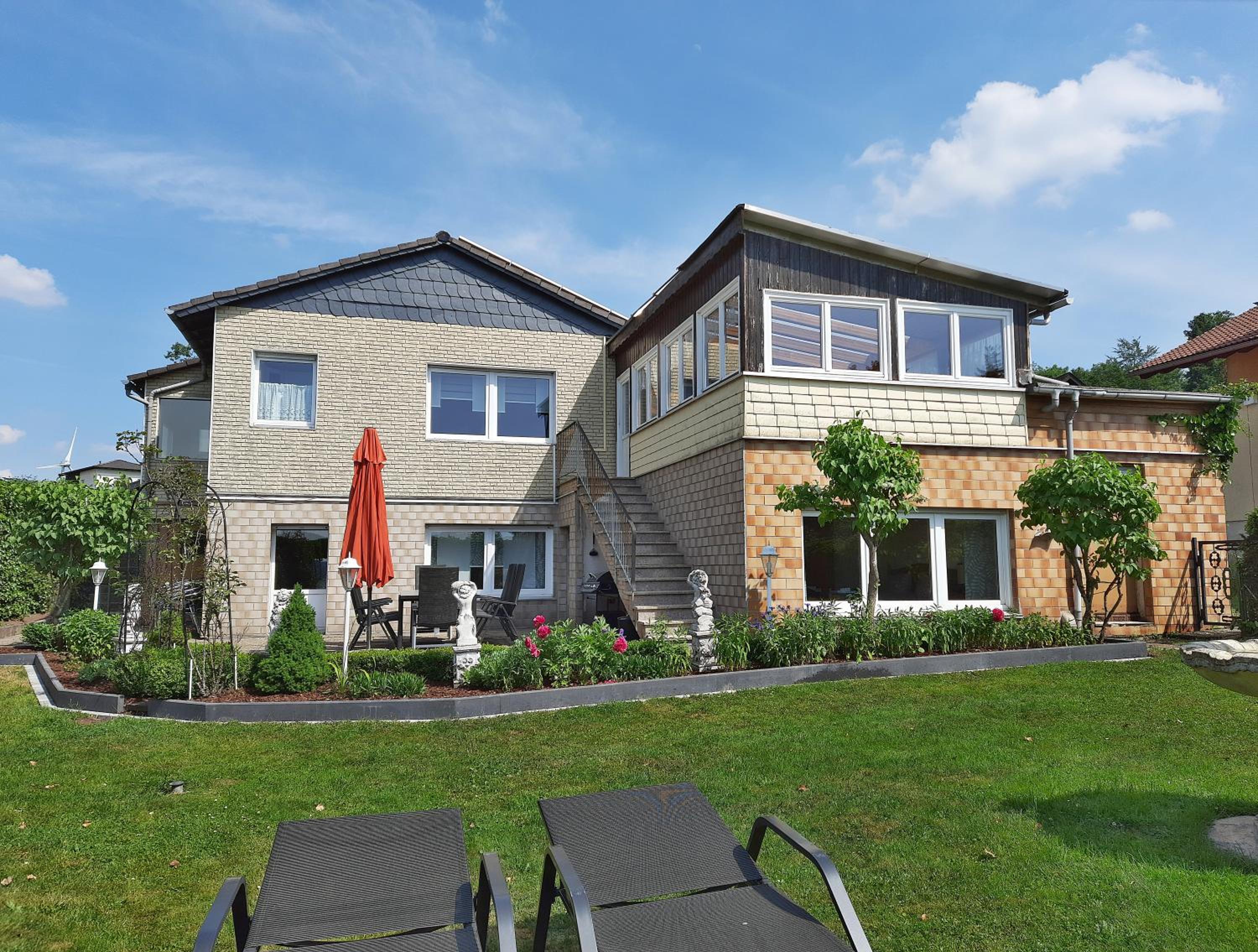 Hotel Ferienhaus am Seeblick Grill, Garten, Billiard, Dart, Bike, Sauna ww-Seeblick - Image 1