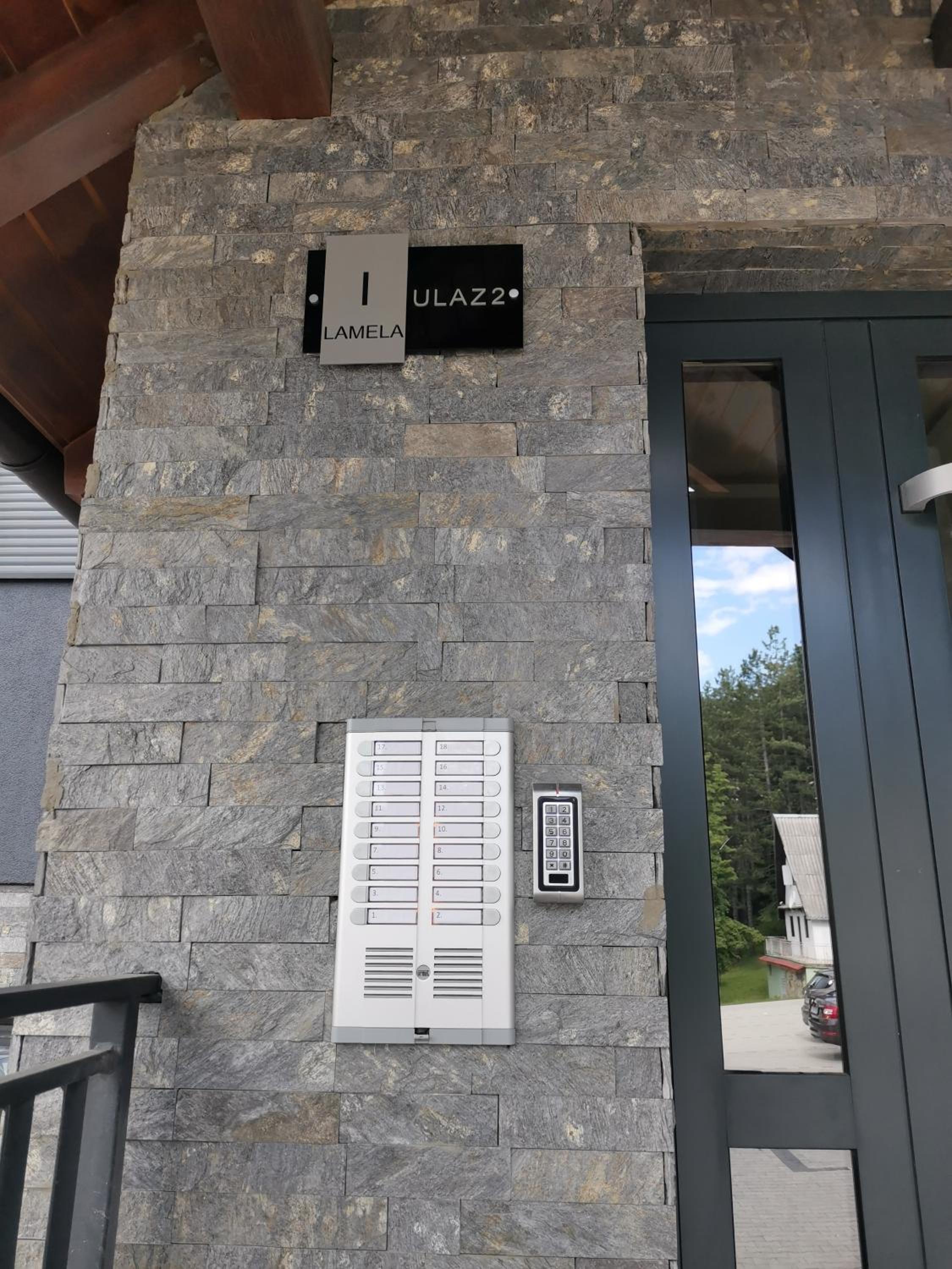 Ratkovic Lux Apartman