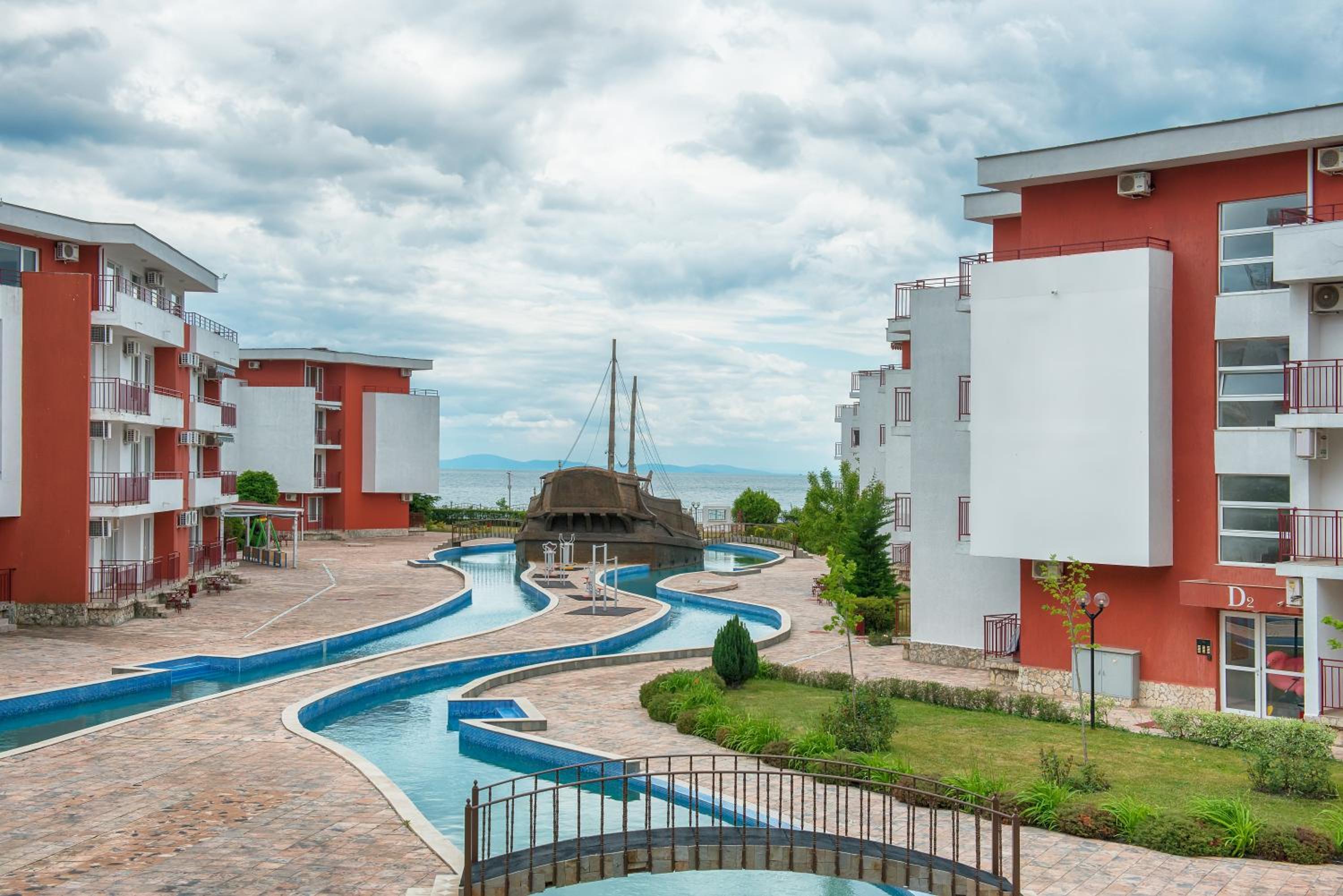 Privilege Beach Apartments