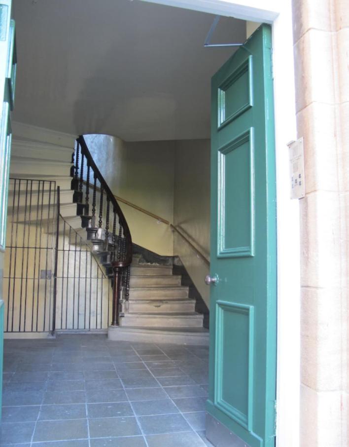 2 Chessels Court, Flat 3 view 5