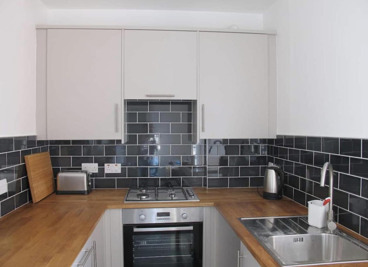 2 Chessels Court, Flat 3 view 3