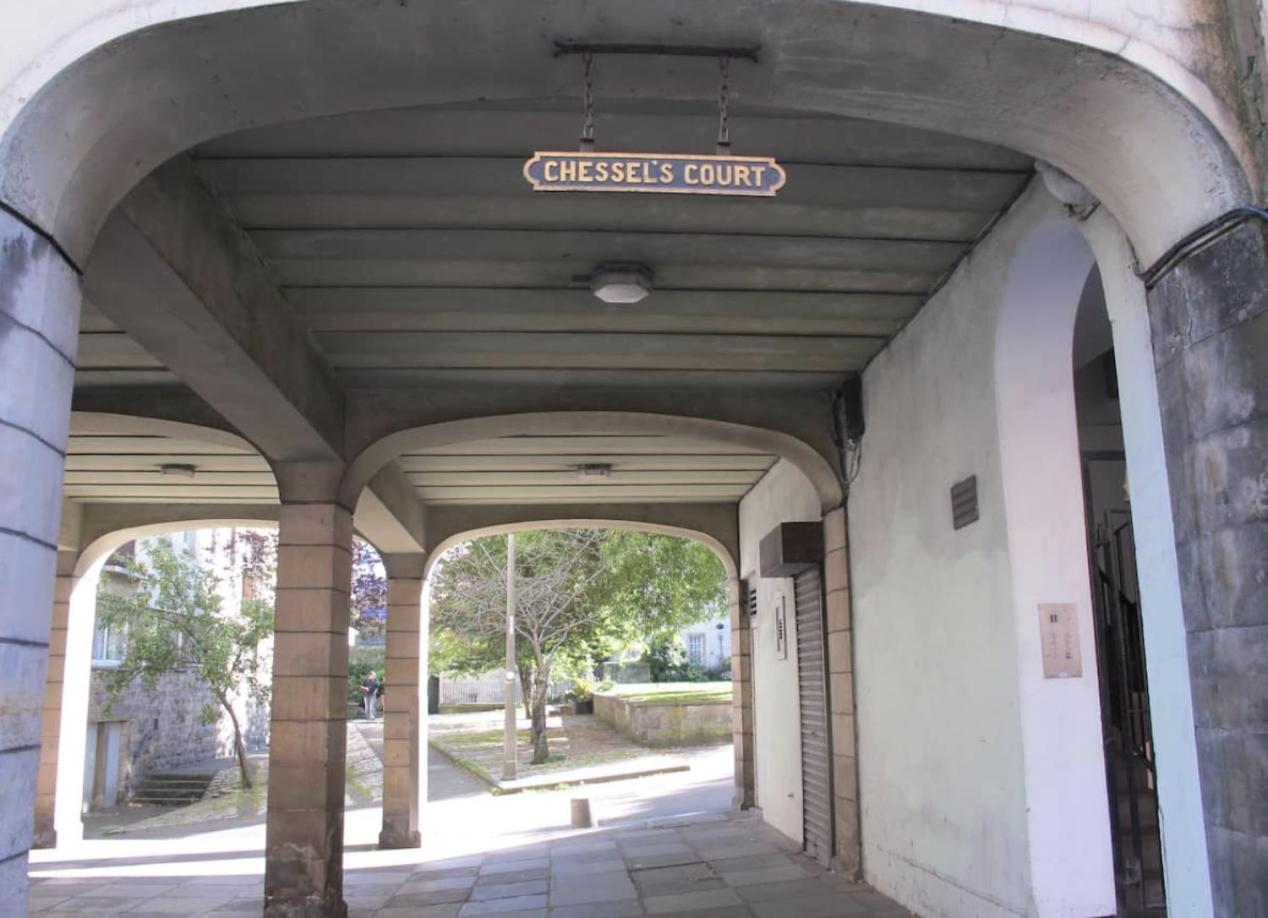 Photo 27