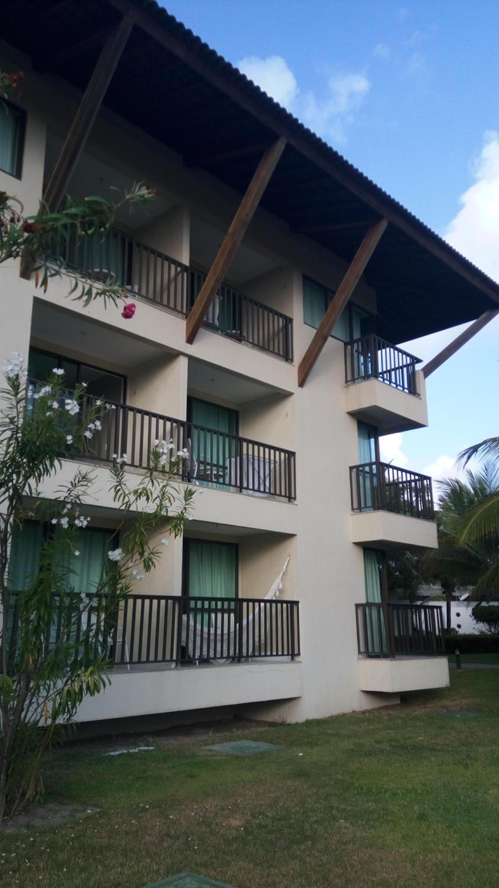 Flat no Beach Class Muro Alto