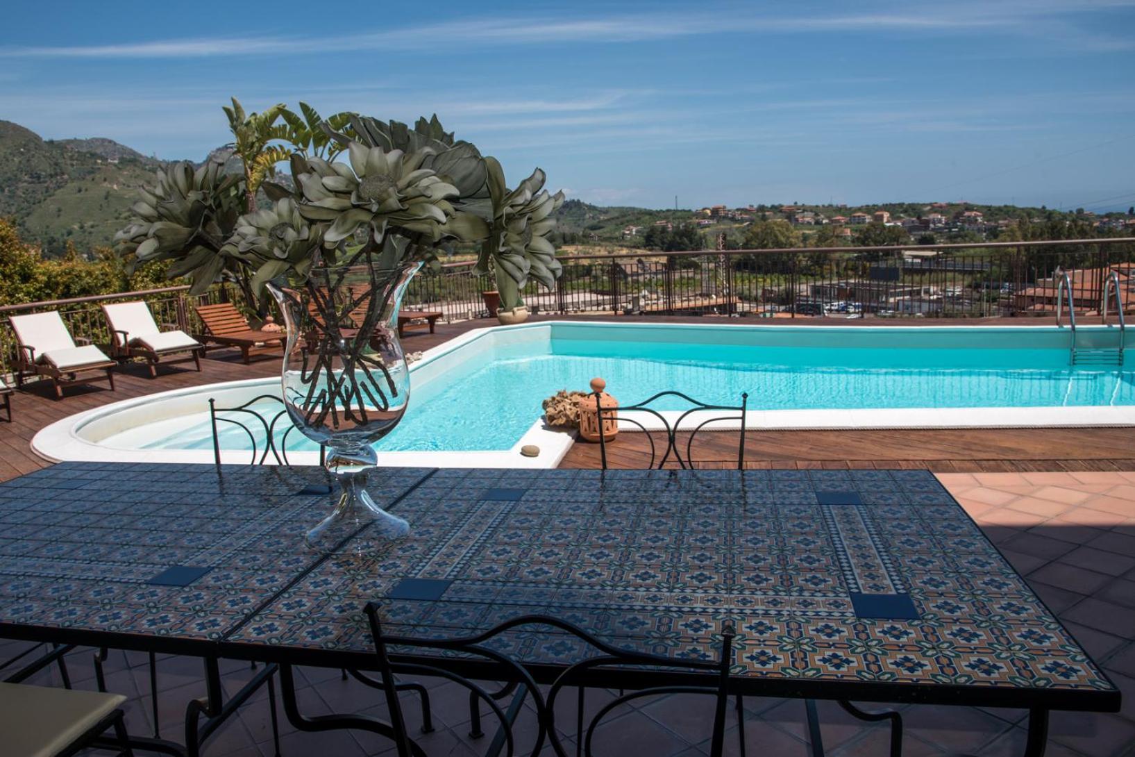 Villa Carly Taormina apartment with private pool photo 4