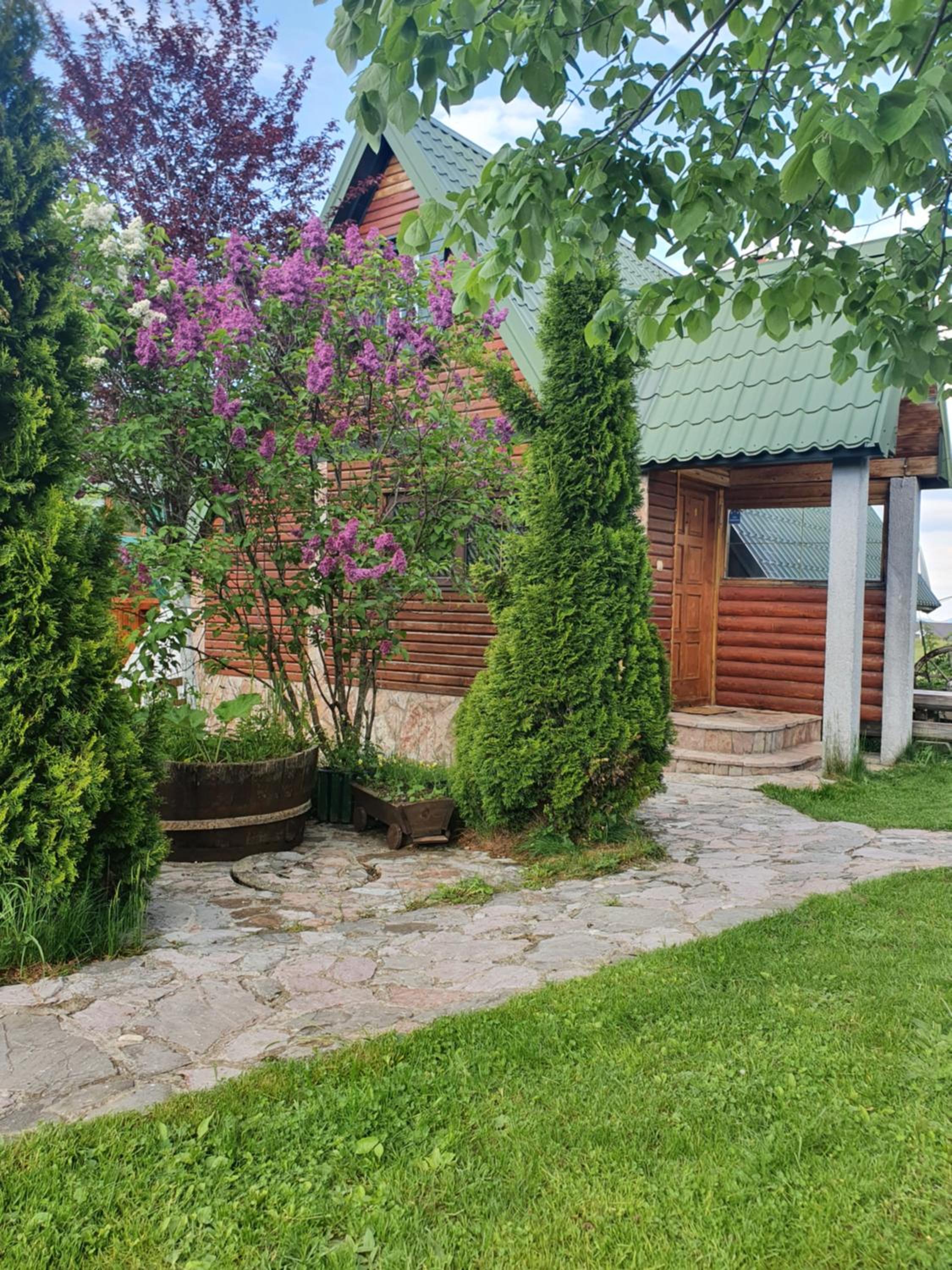 Photo 52
