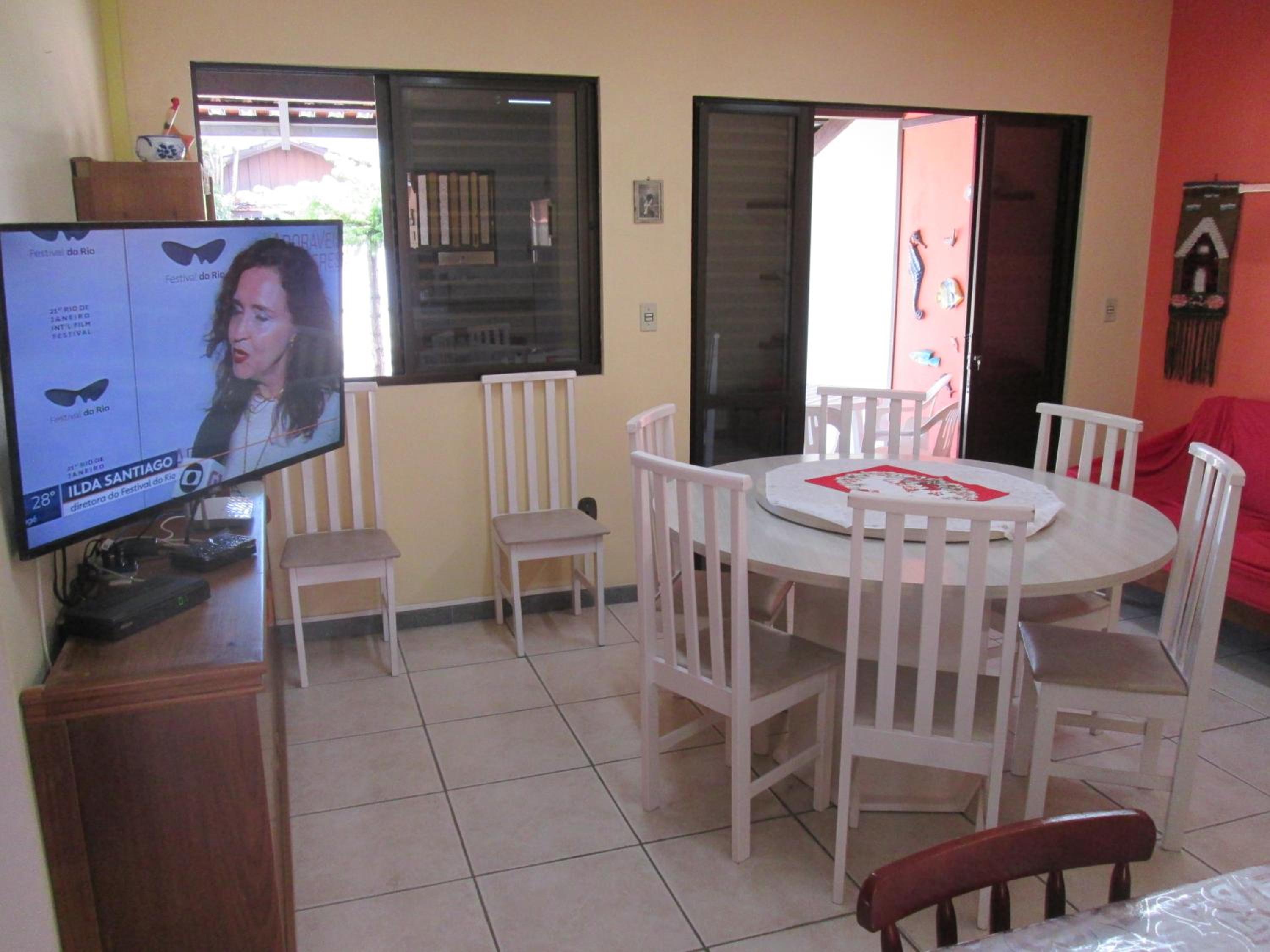 CASA EM PENHA SC PERTO DO BETO CARRERO E DA PRAIA