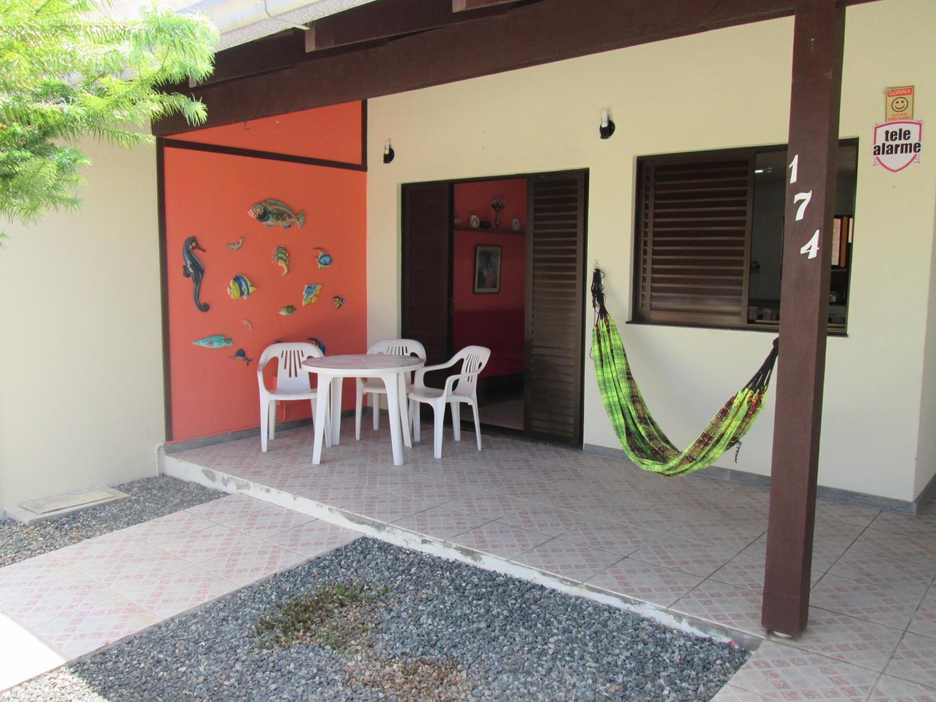 CASA EM PENHA SC PERTO DO BETO CARRERO E DA PRAIA