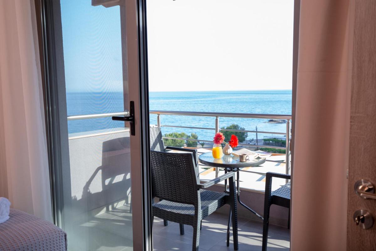 Villa Achlia view 3