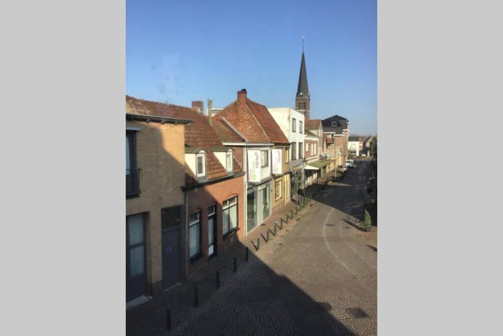 Sas van Gent, luxe appartement in centrum view 3
