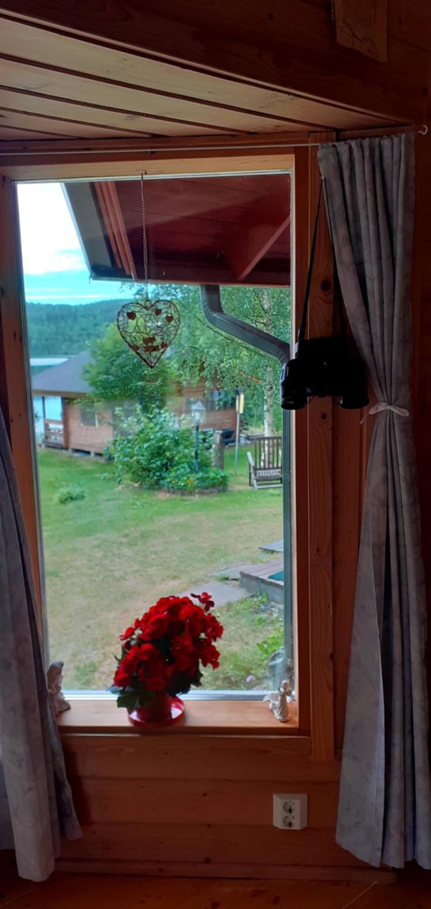 Photo 33