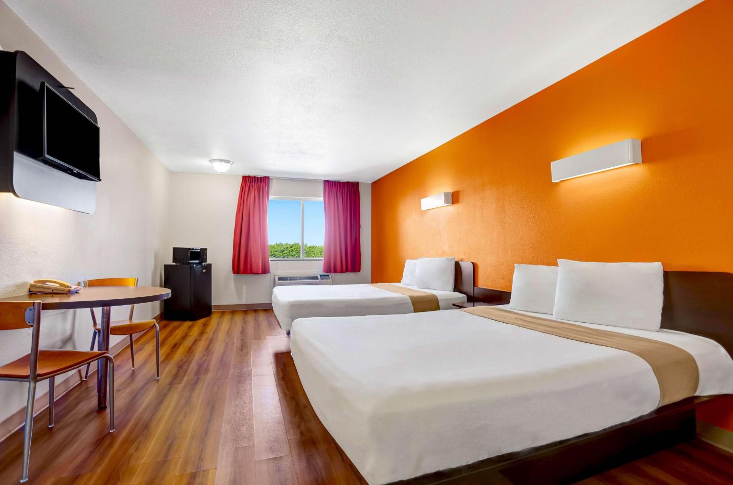 Motel 6-Apache Junction, AZ - Property Image 31