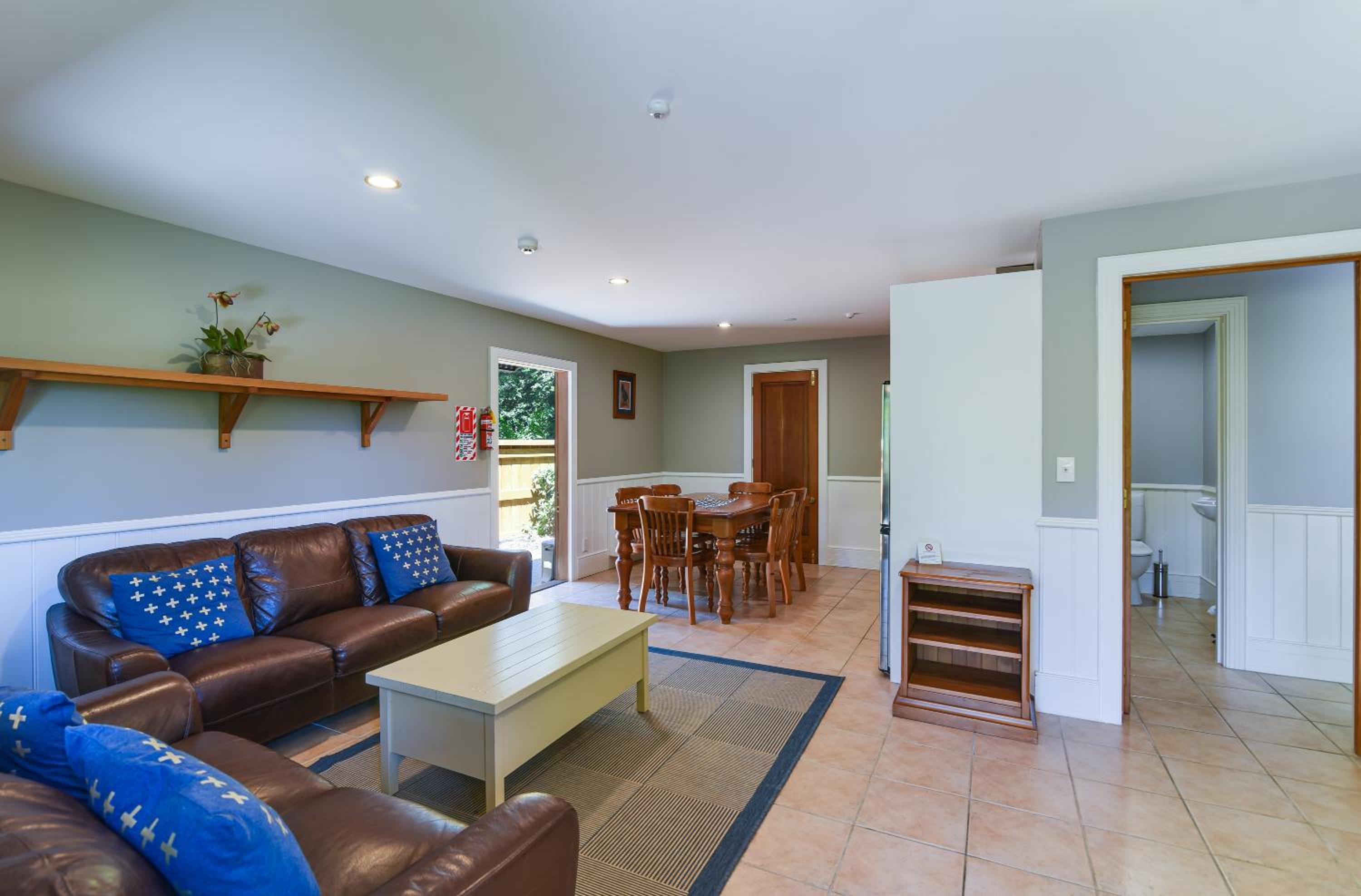 Manata Homestead & Lodge - Image 5