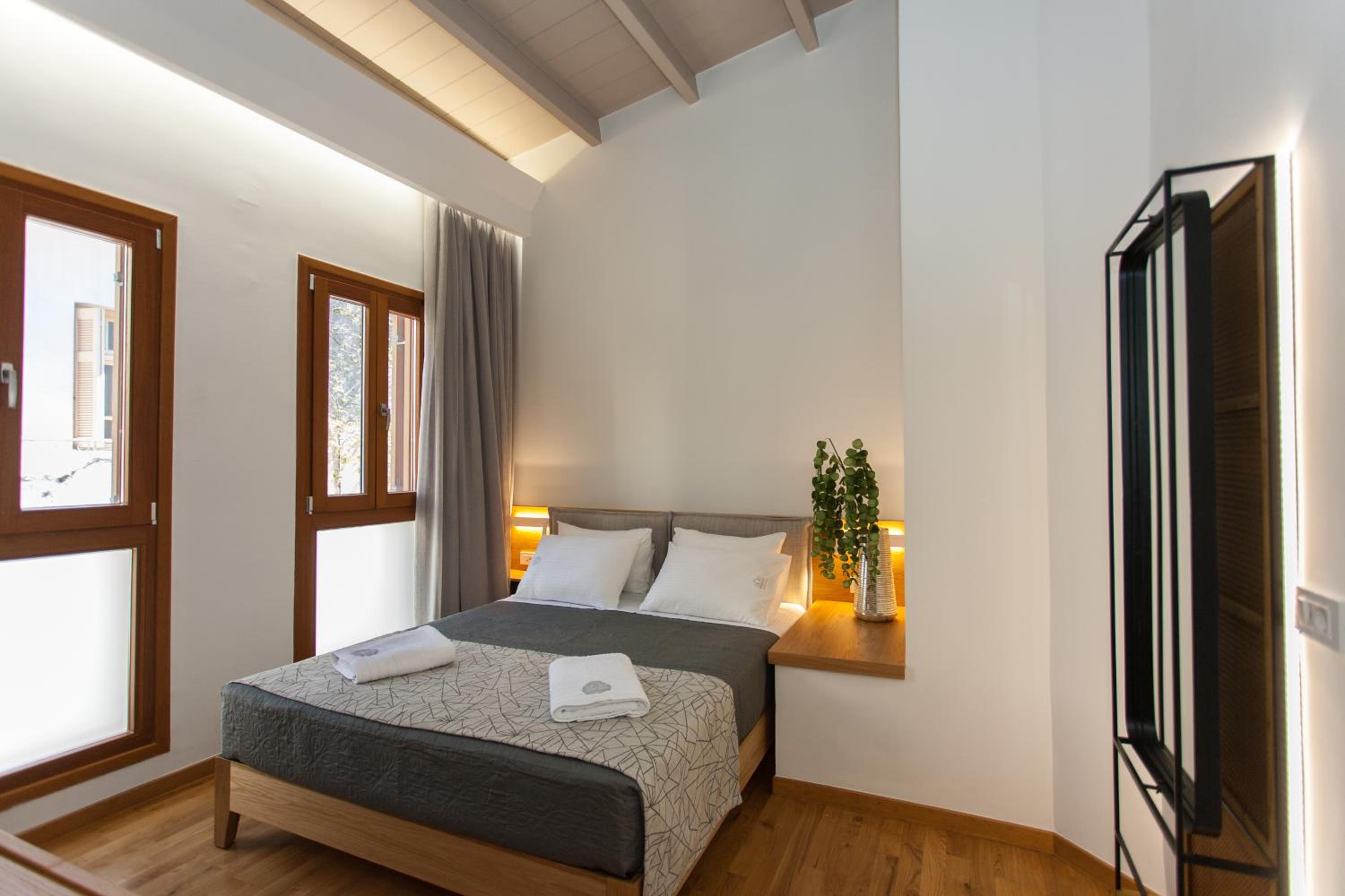 Agora Suites