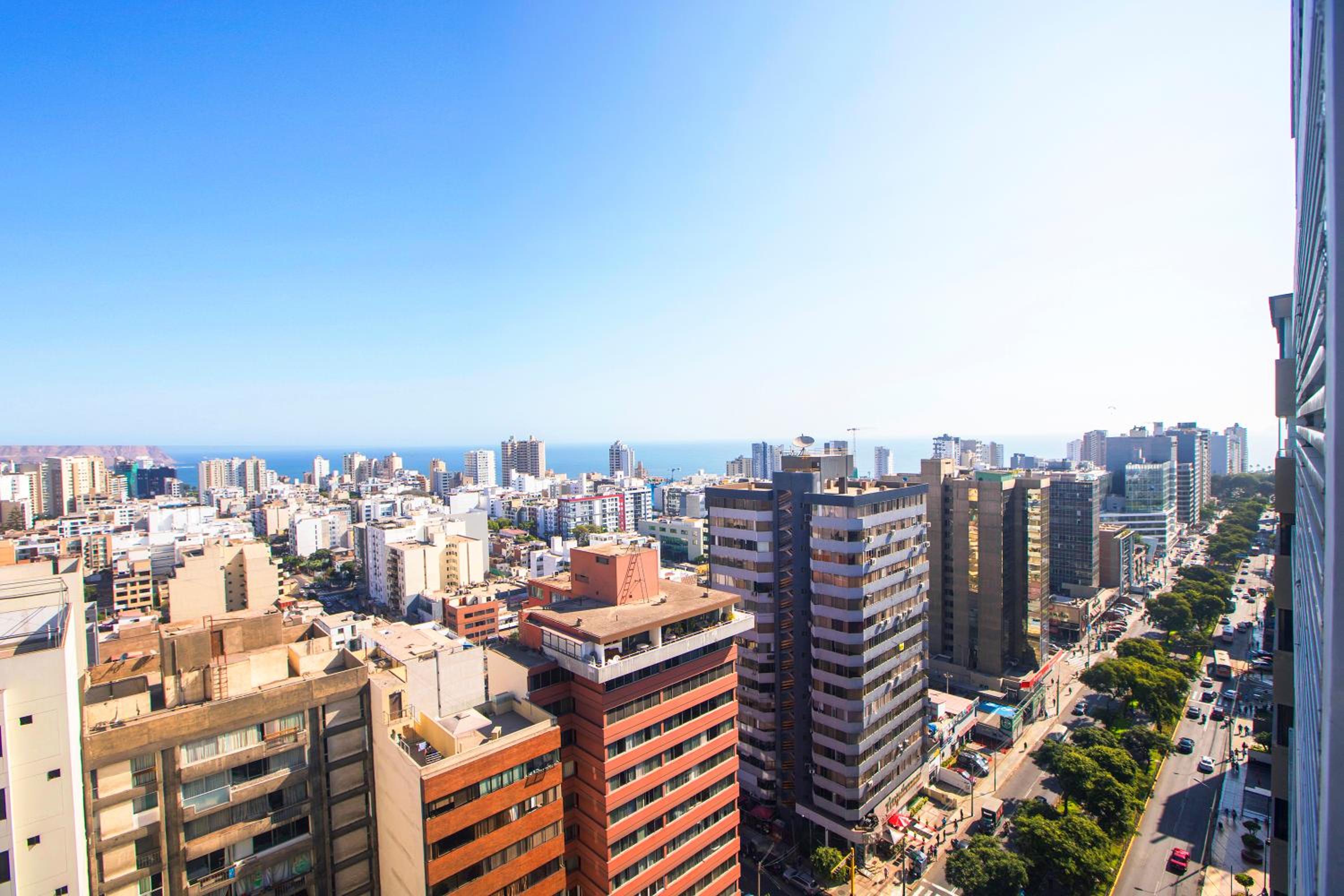 Skyliving Towers Apartments - Perú