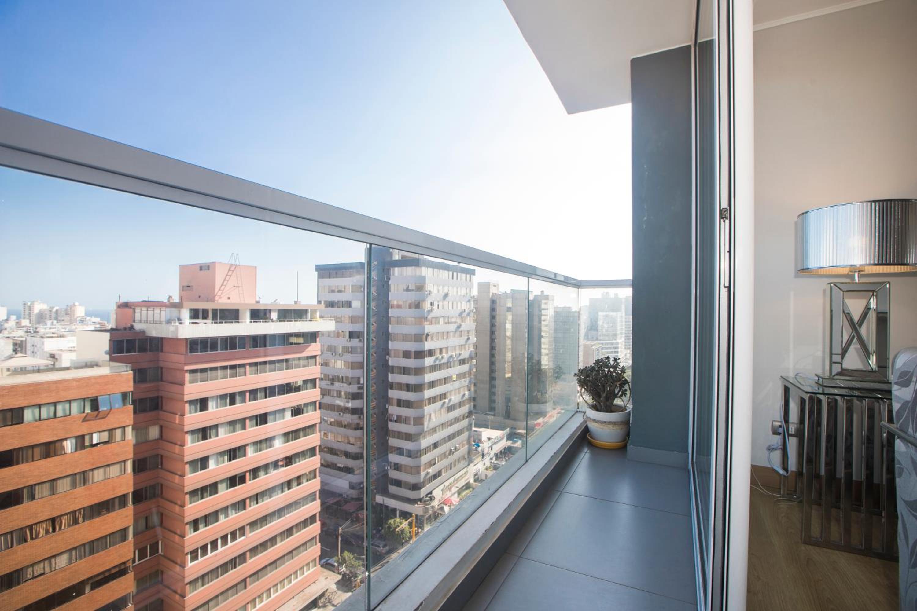 Skyliving Towers Apartments - Perú