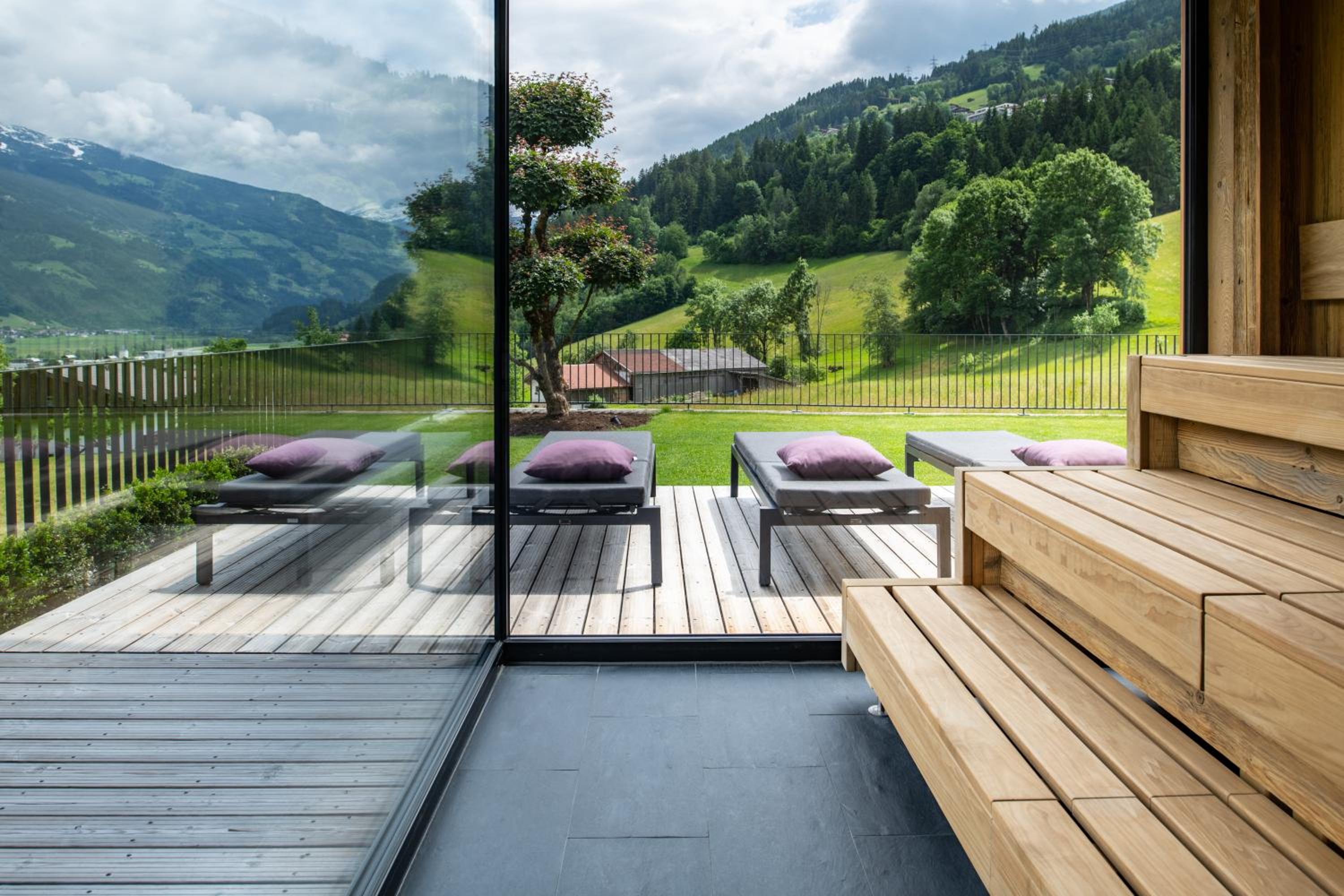 Chalet Isabella view 3