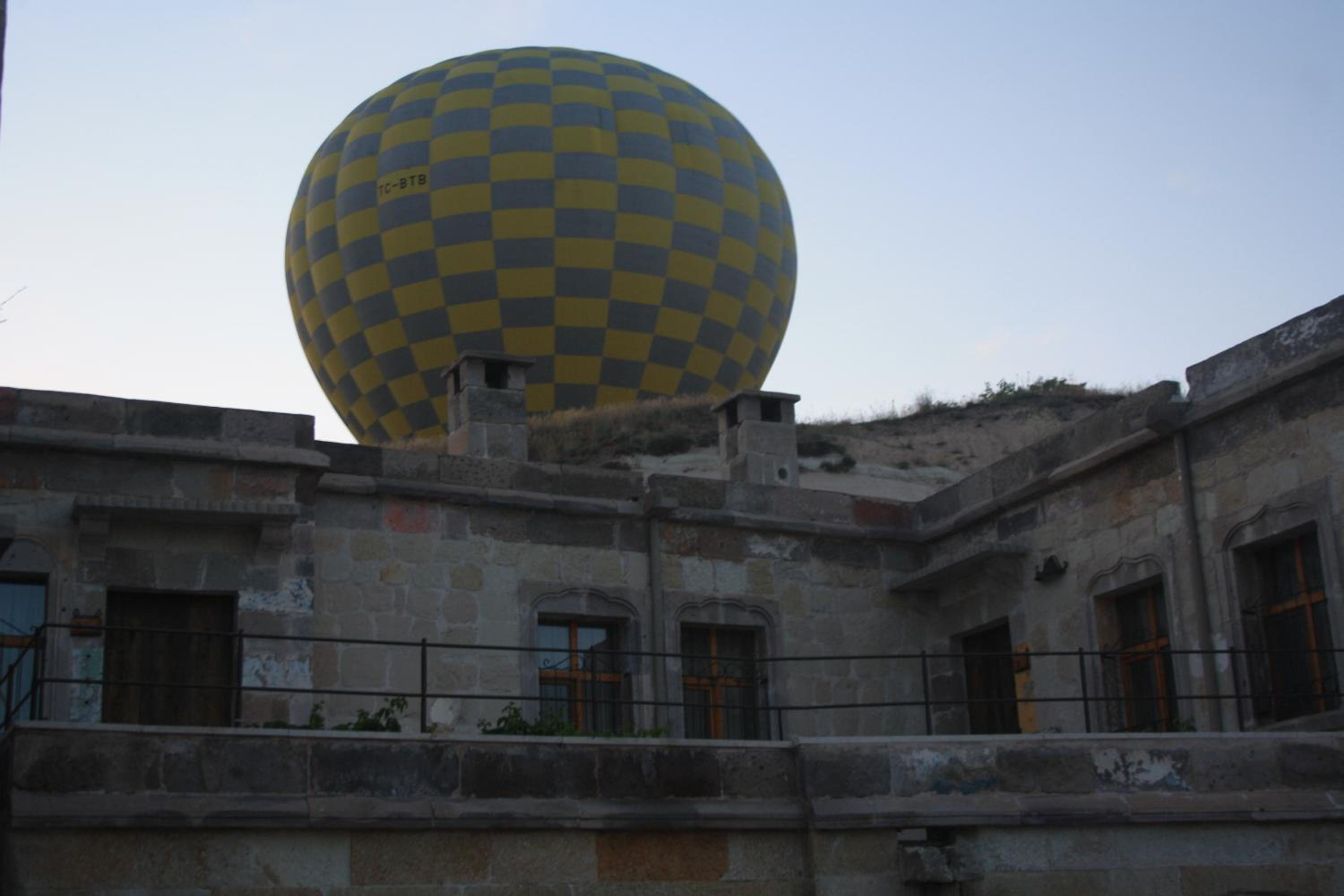 Seki Cave Suites - Image 160