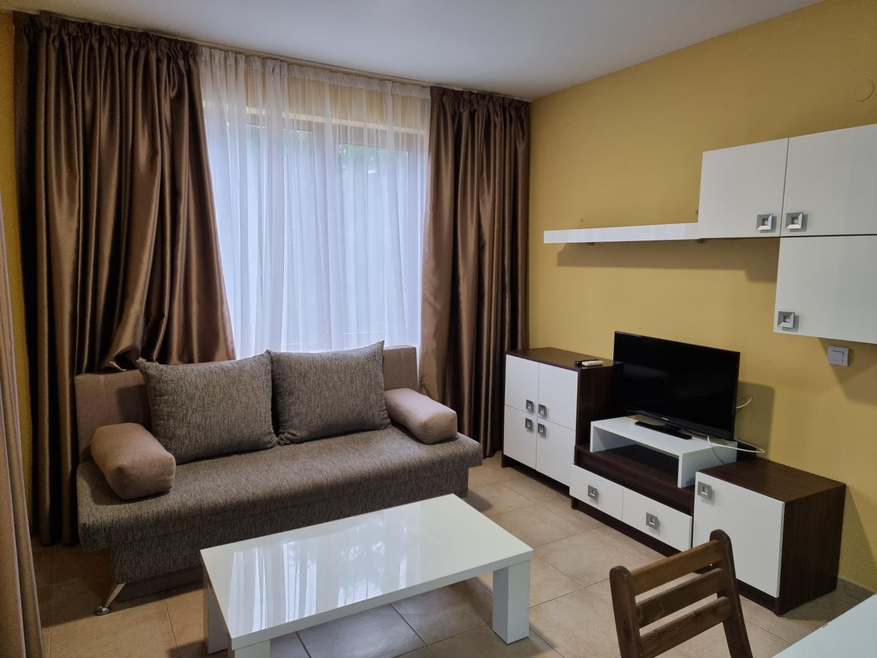 Kiara Apartments