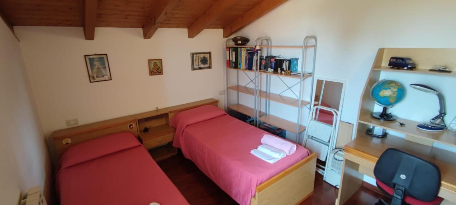 Photo 35