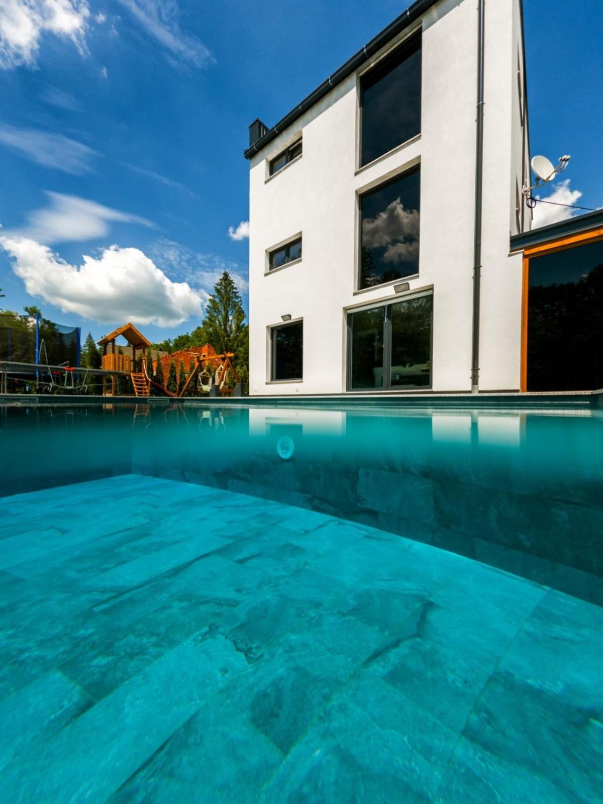 Luxury Villa Rebecca view 2
