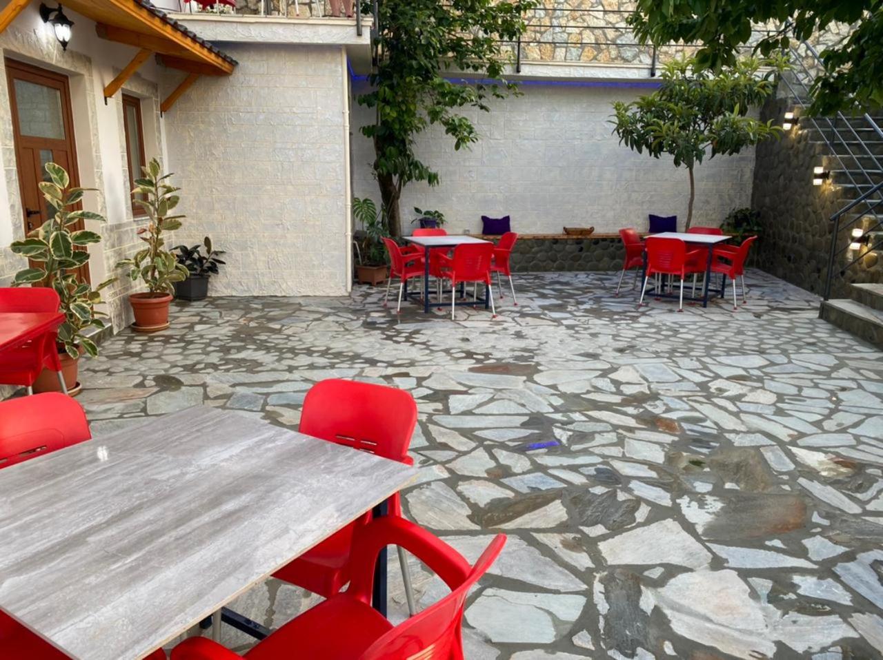 Bixhaku GuestHouse