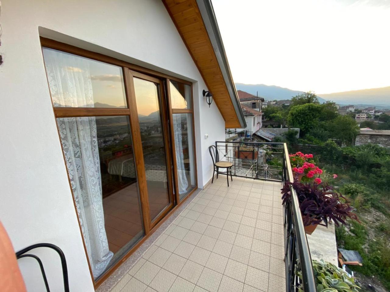 Bixhaku GuestHouse