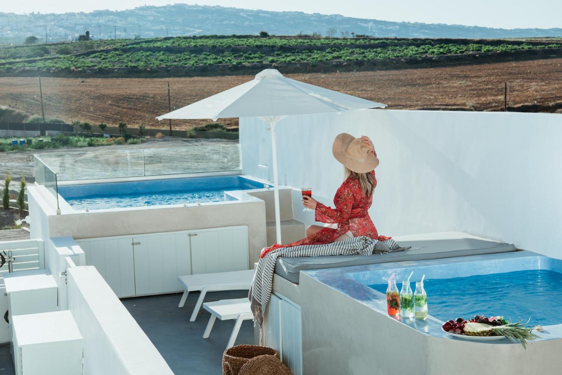 Santoterra Antigua Suites