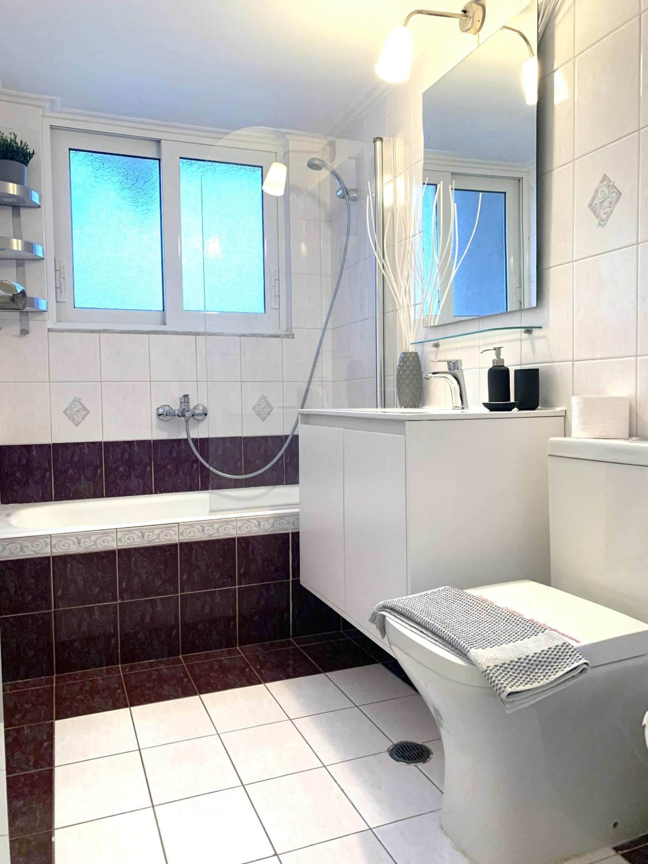 Ven Luxury Apartment photo 4