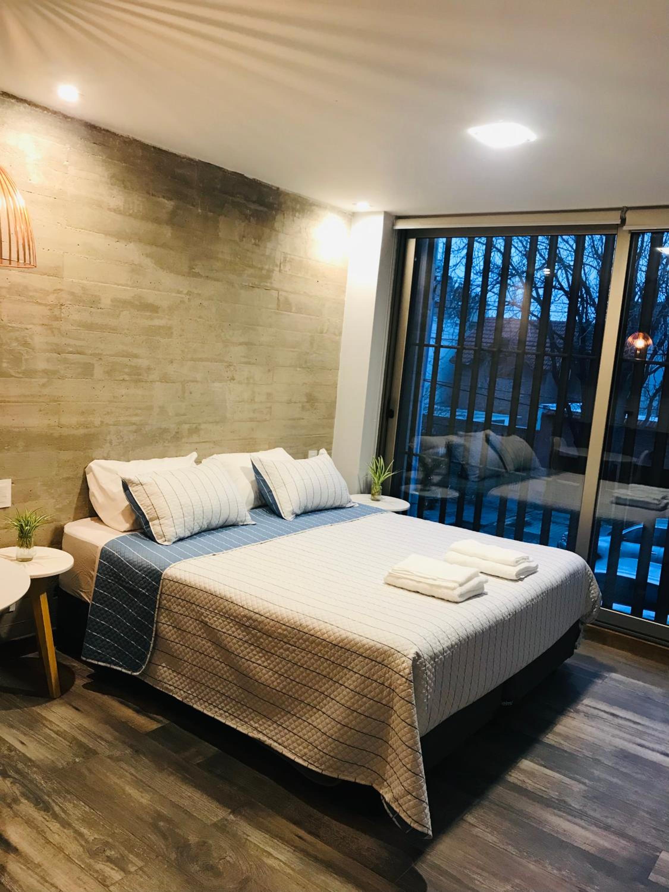 Excelente Apartamento, a metros del Parque San Martín!