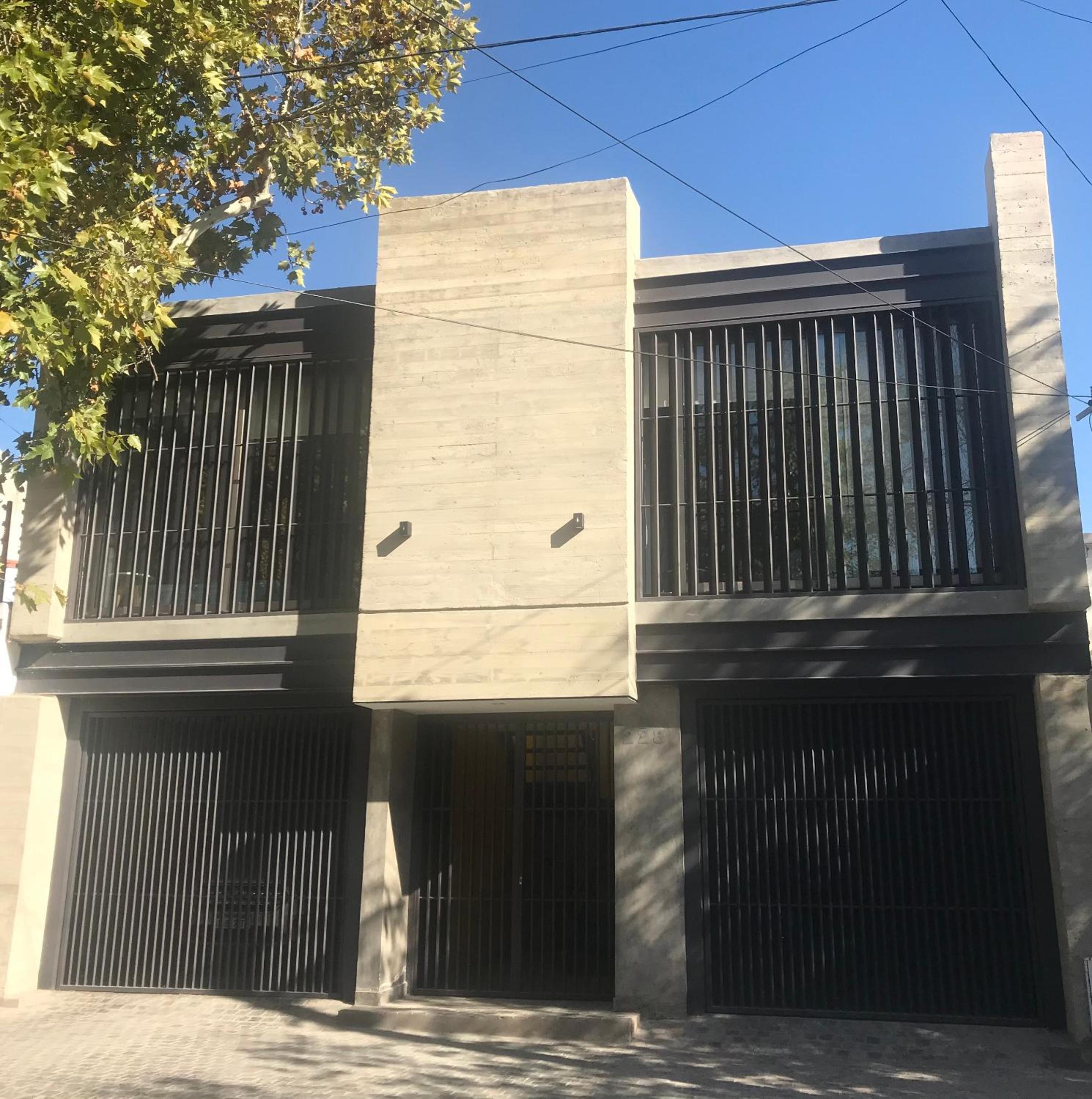 Excelente Apartamento, a metros del Parque San Martín!