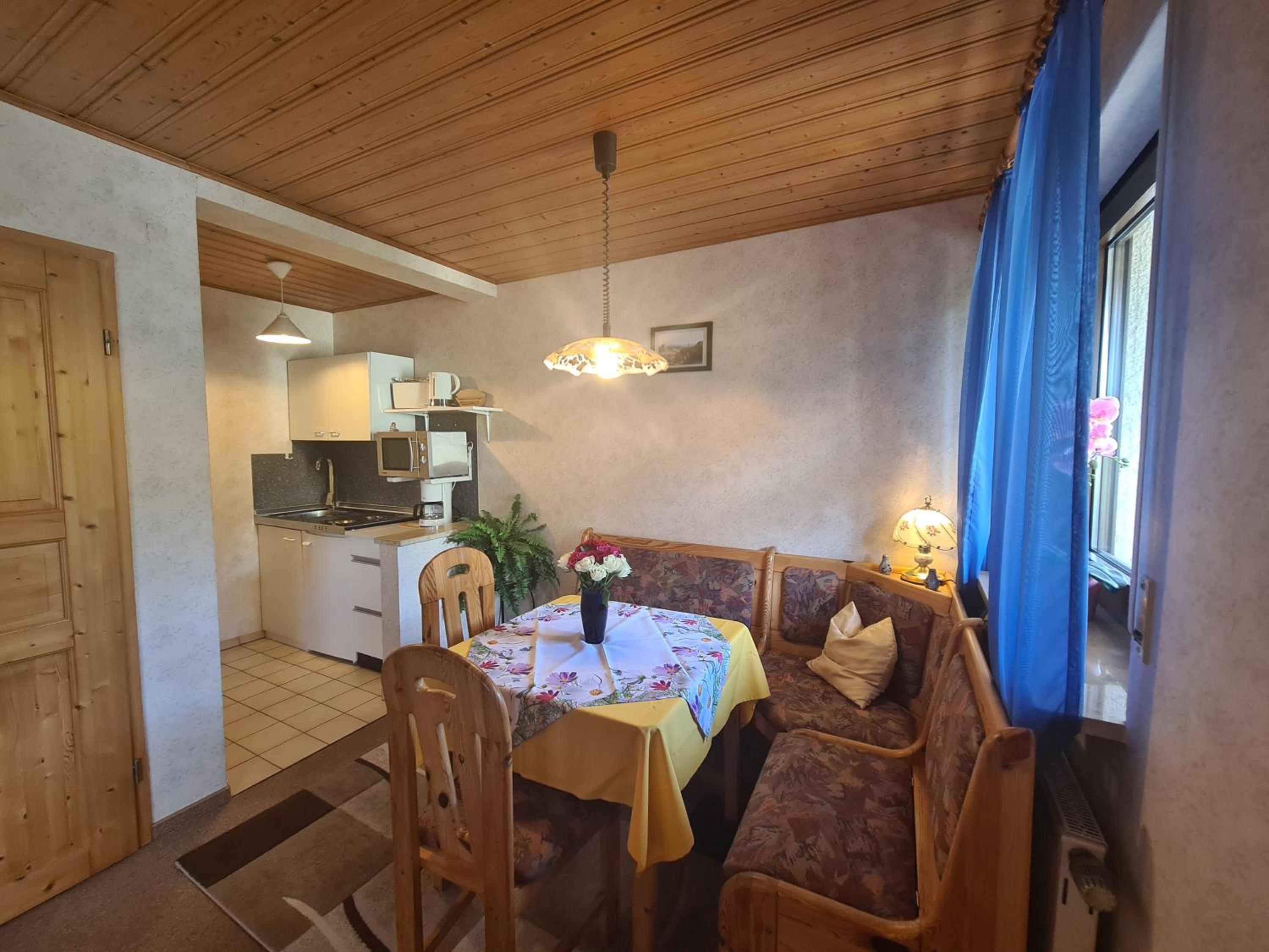WaldZeit Gössweinstein, sonnige und ruhige Ferienwohnung in der Fränkischen Schweiz