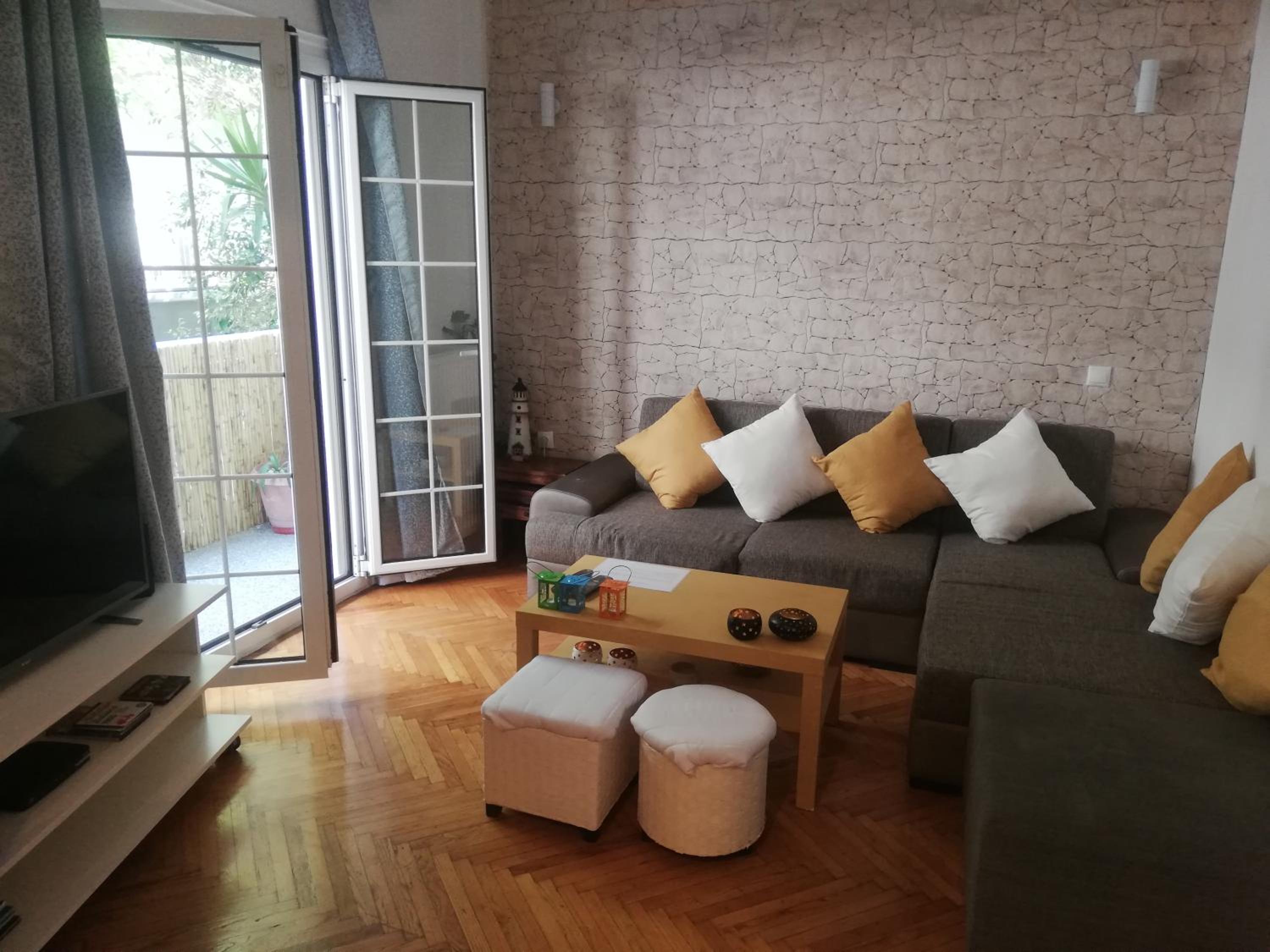 Athens Riviera apt with seaview, 15' to Acropolis