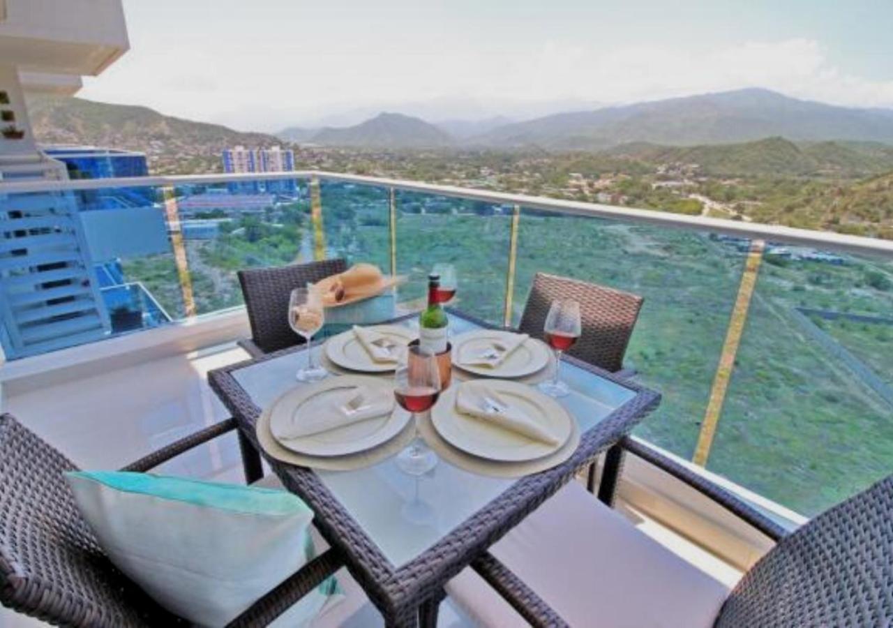 Apartamento Vacacional con Vista al Mar en Santa Marta