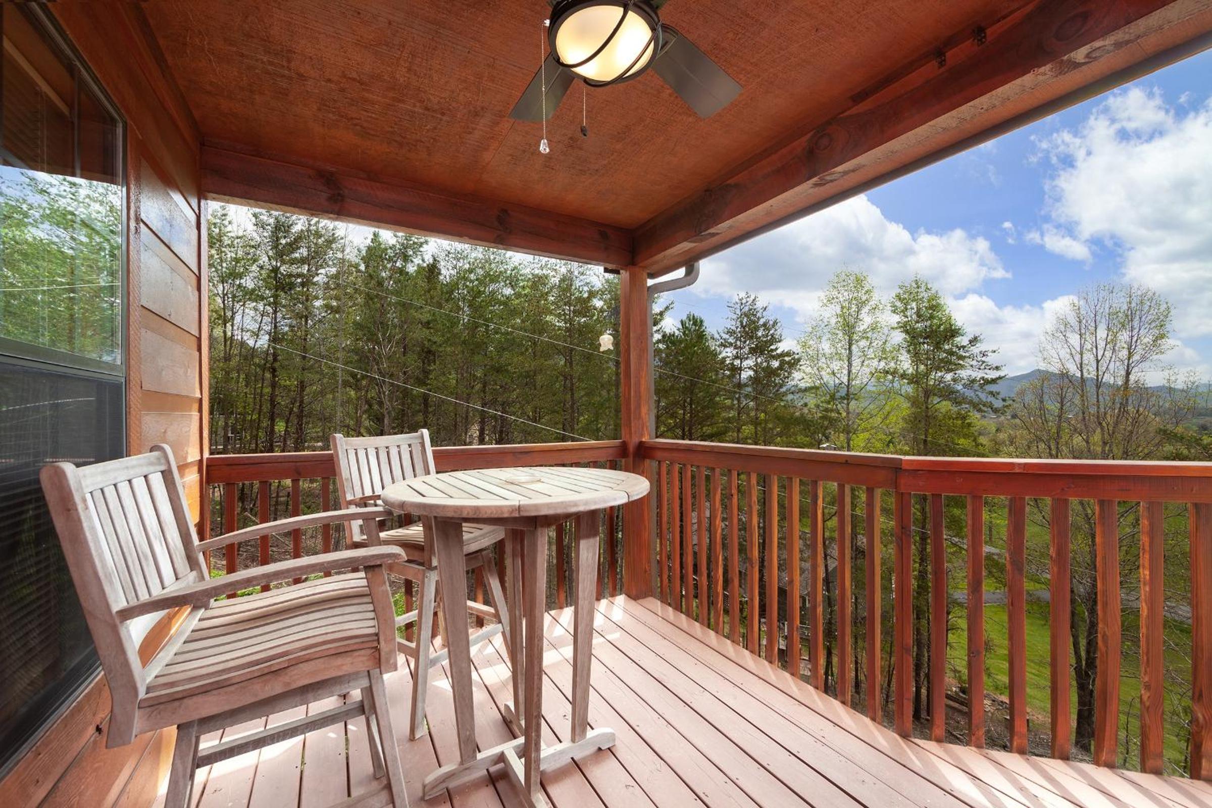BareFoot Cabin cabin