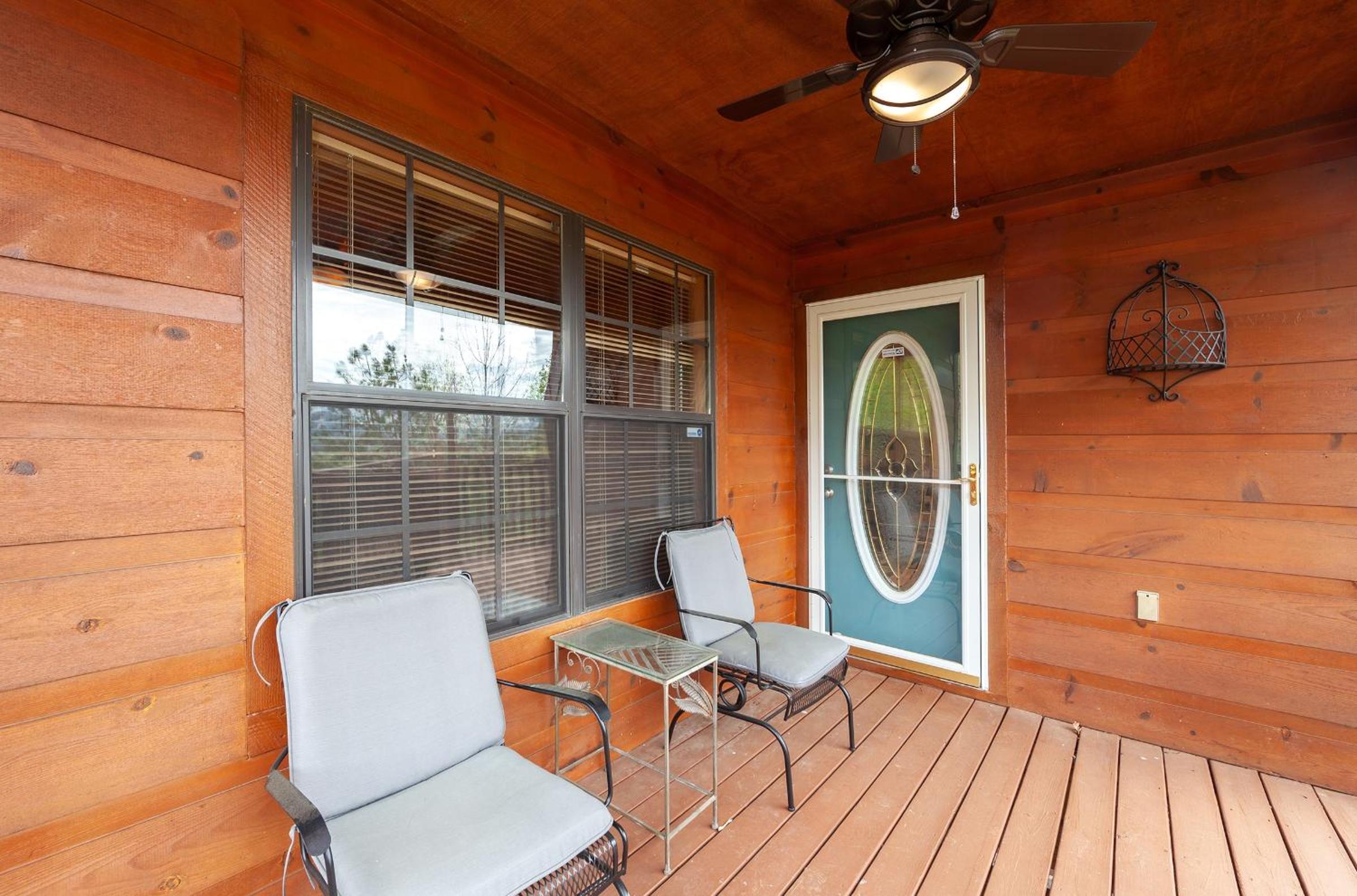 BareFoot Cabin cabin