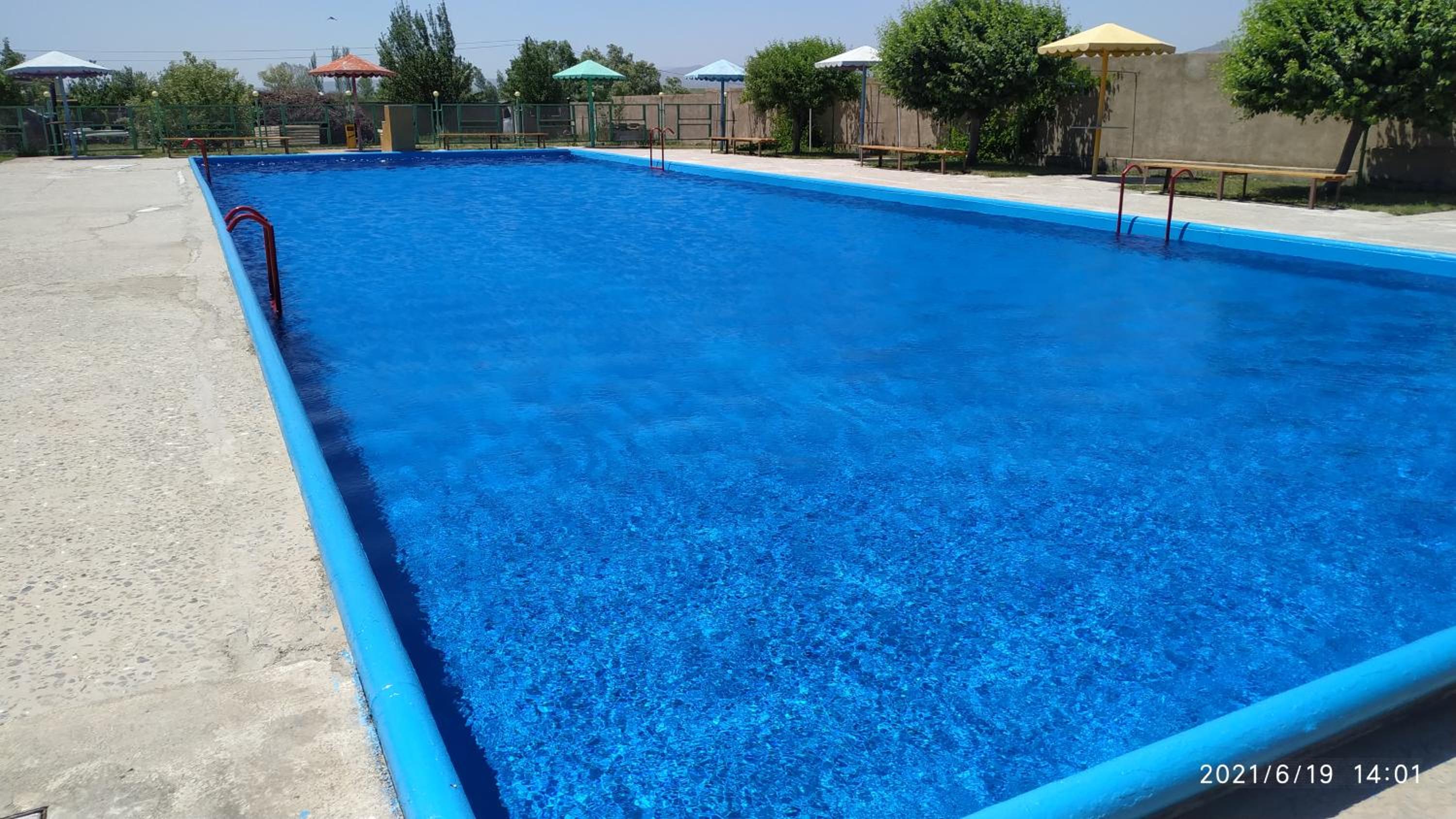 Erazank Hotel