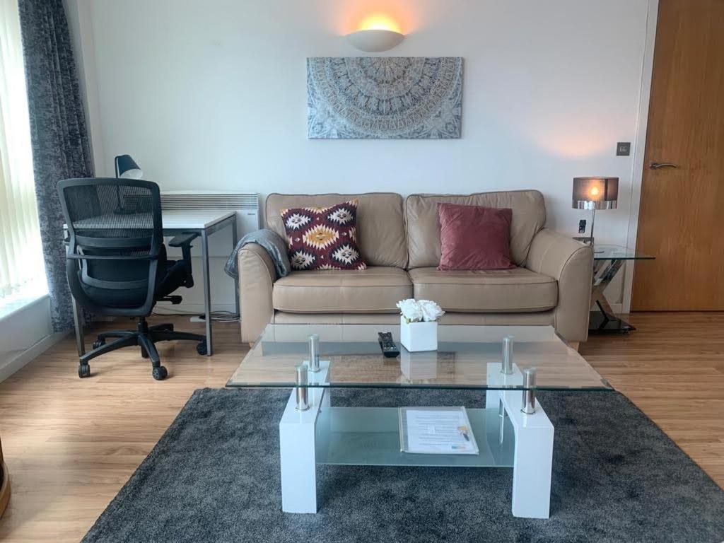 Marco Island -Spacious City Centre 2 Bedroom Apartment view 5