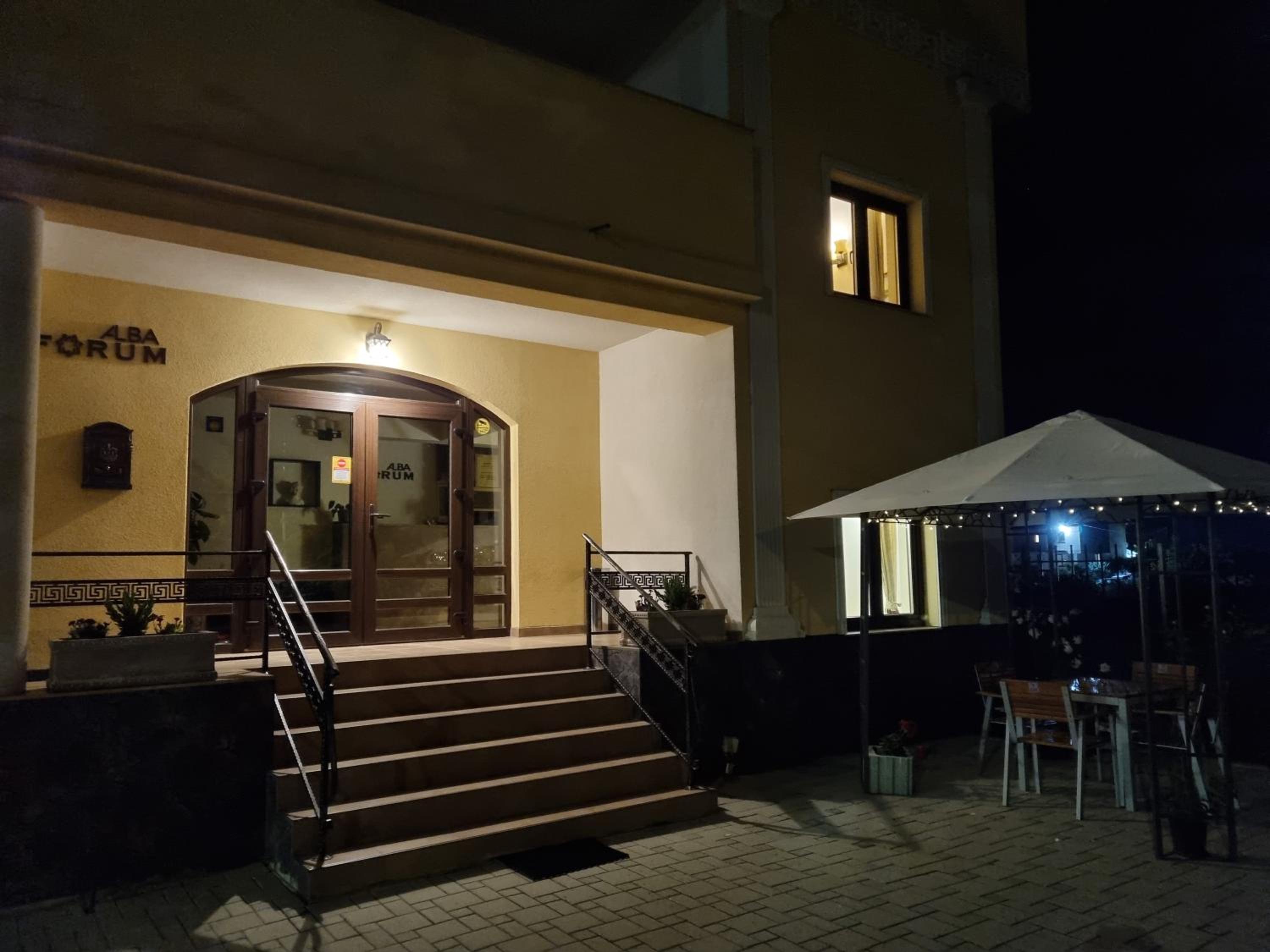 Alba Forum
