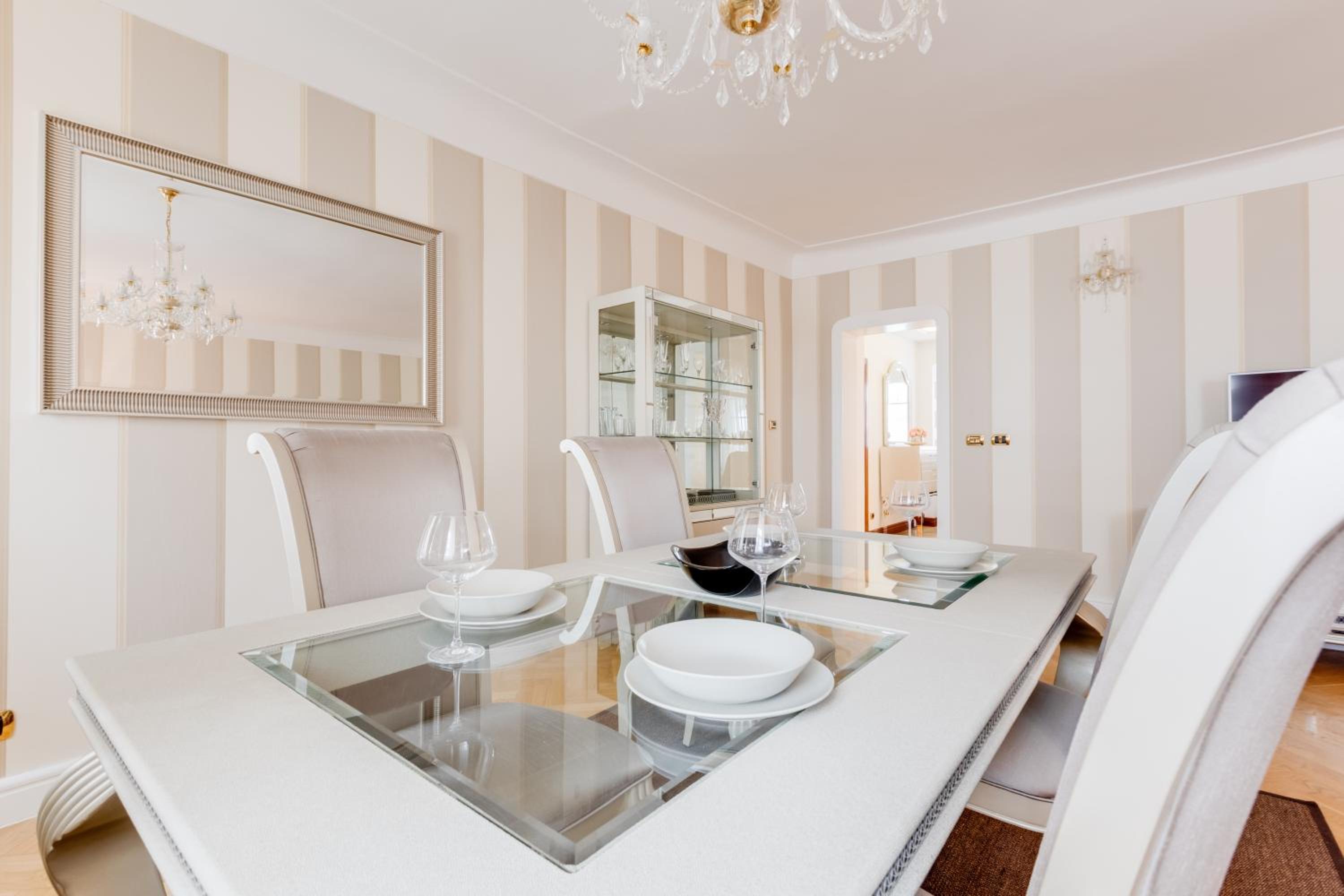 Charles Bridge Royal Apartments - Castle District