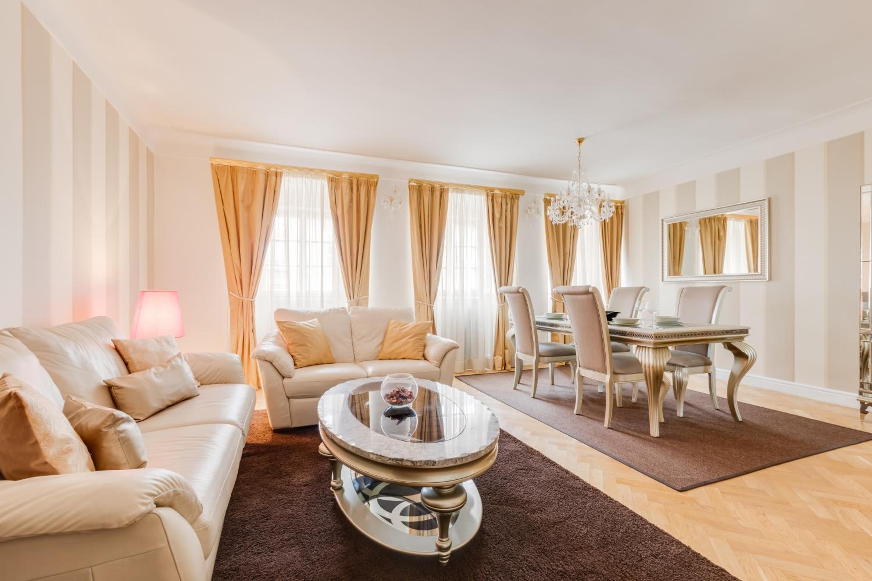 Charles Bridge Royal Apartments - Castle District