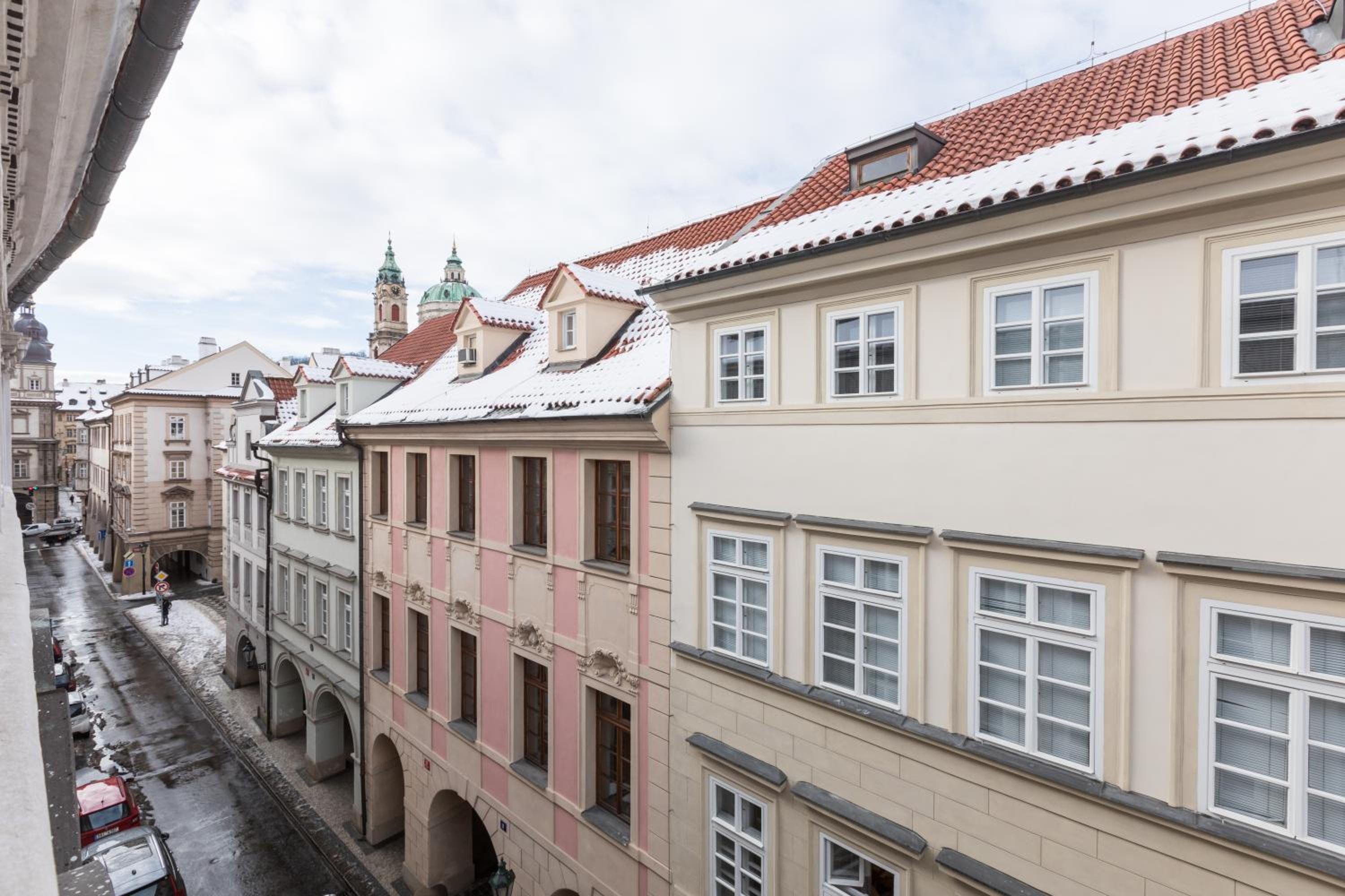 Charles Bridge Royal Apartments - Castle District