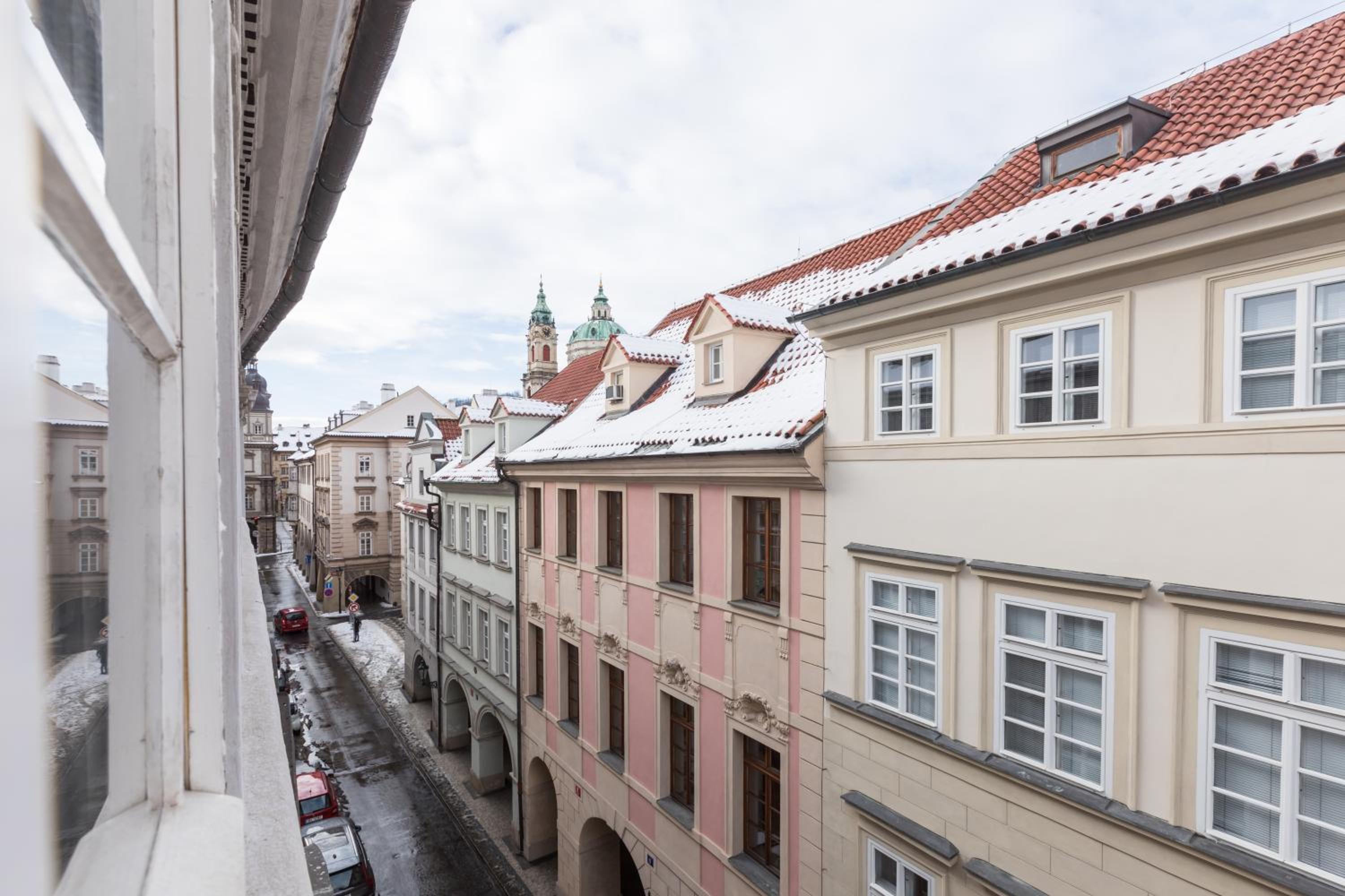 Charles Bridge Royal Apartments - Castle District