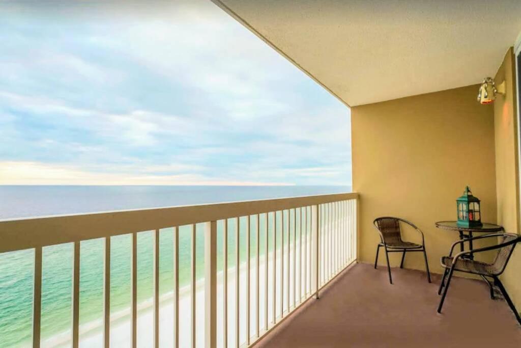 Hotel Renovated Pelican Beach Resort Ocean Front Unit